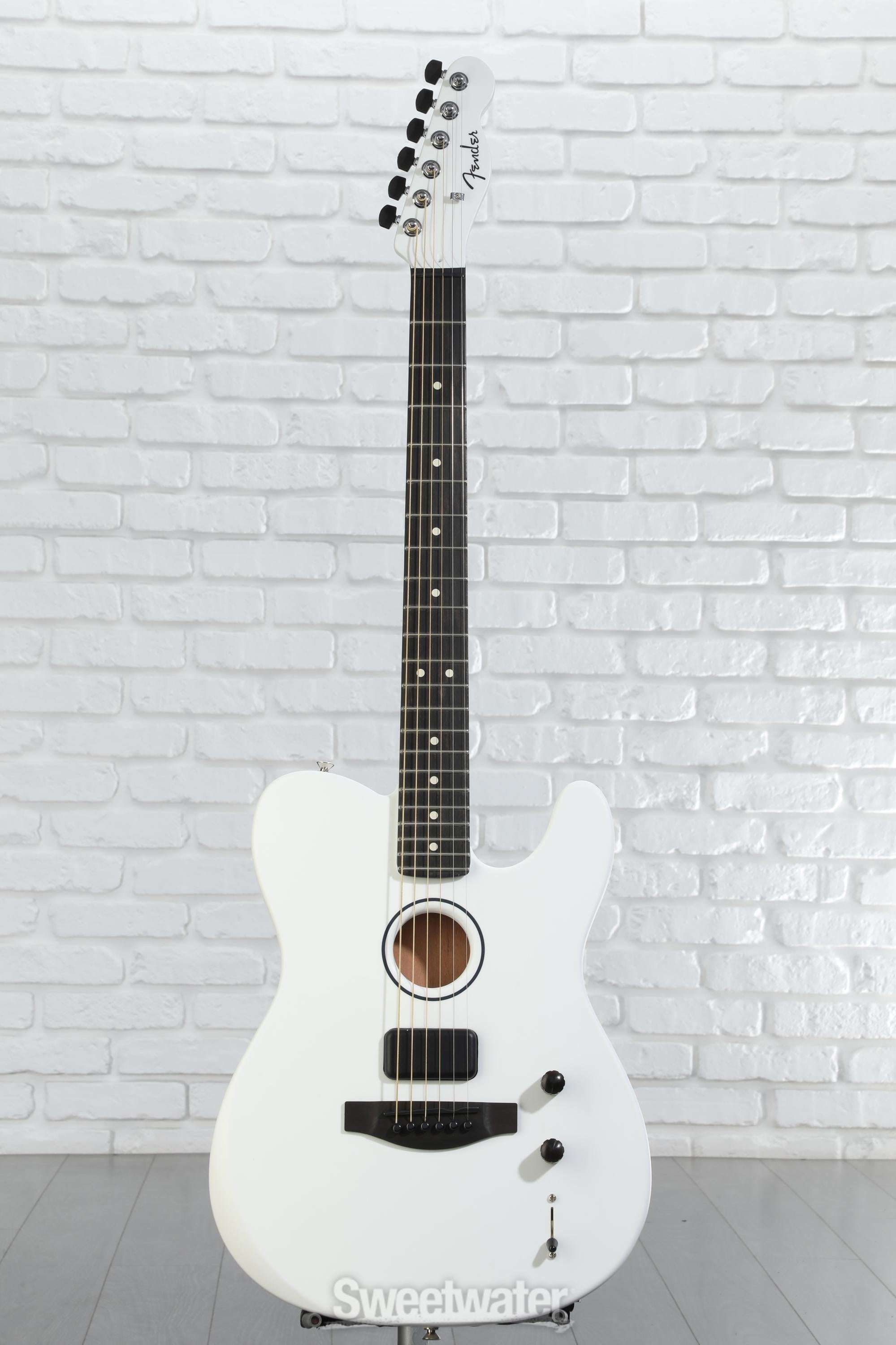 Fender Limited-edition Finneas Signature American