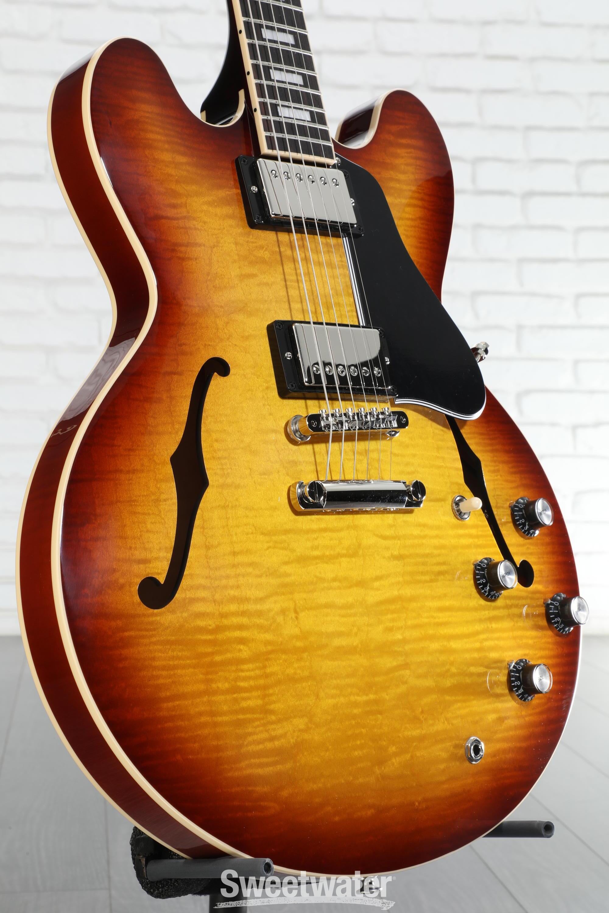 Gibson USA ES-335 99年製 Sunburst Figured Gibson ES-335 Dot - Vintage Sunburst | Sweetwater