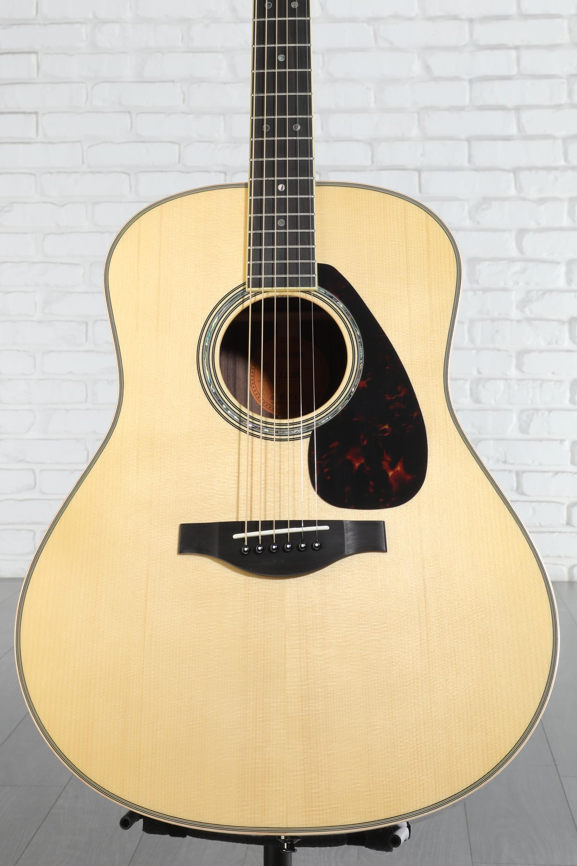Yamaha LL16 ARE Original Jumbo Acoustic-electric Guitar - Natural