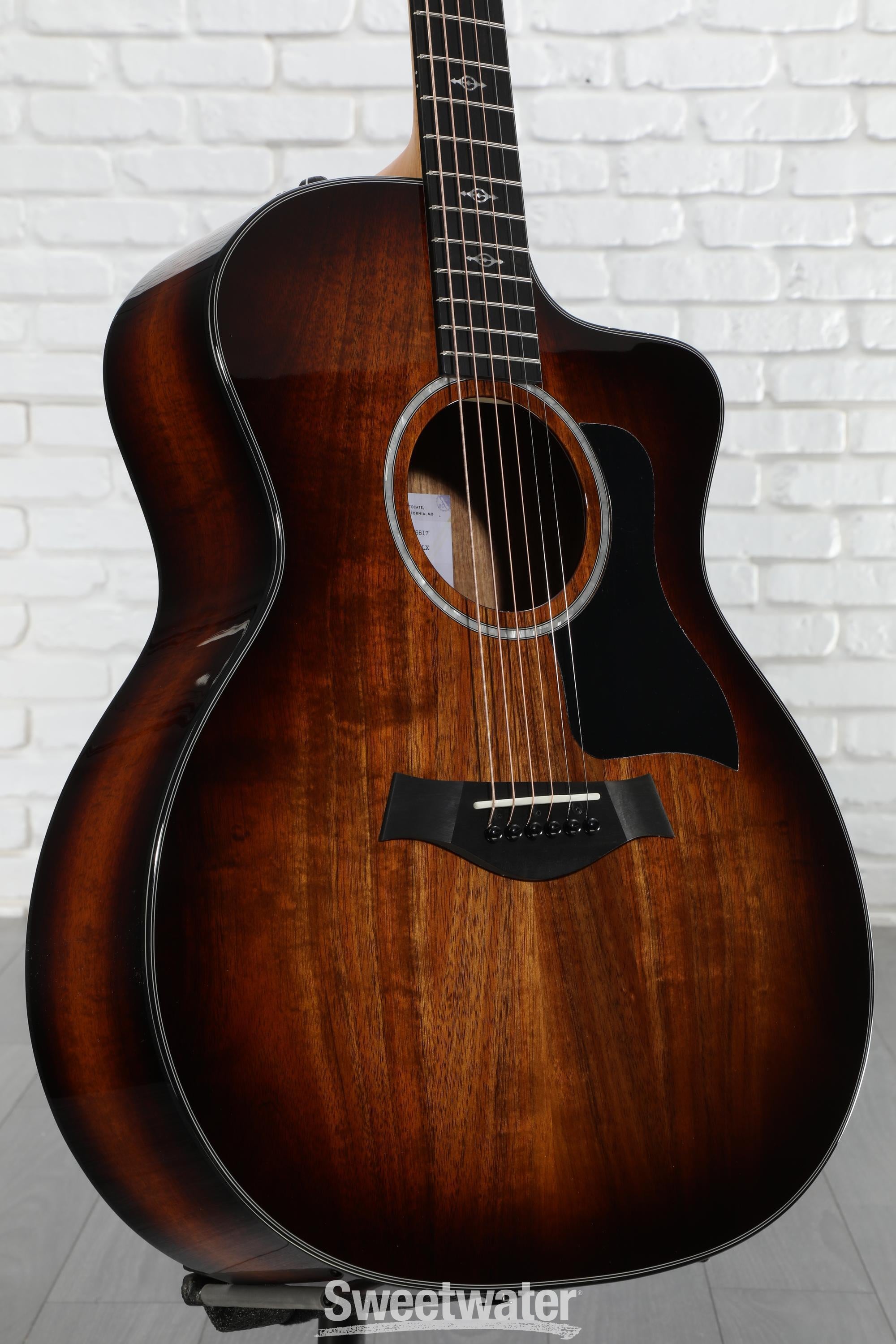Taylor 224ce-K DLX Grand Auditorium Acoustic-electric Guitar