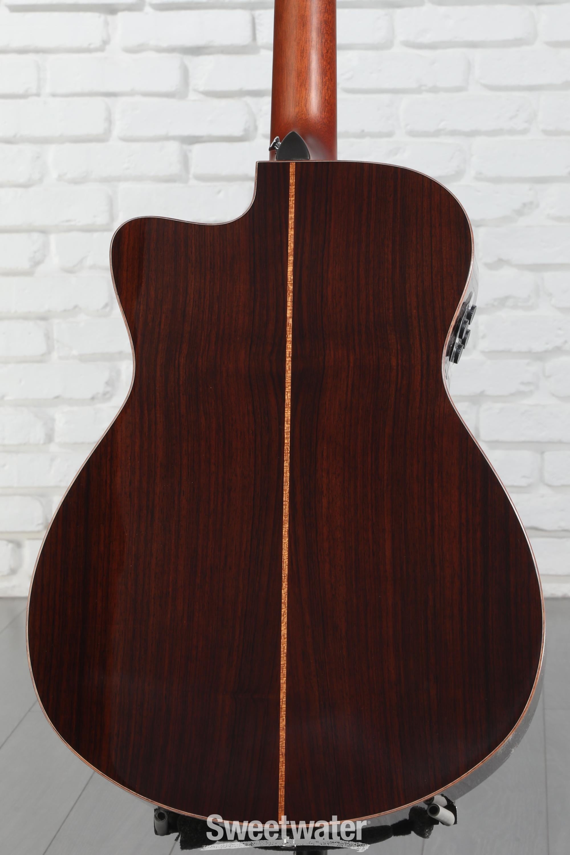 Yamaha AC3R ARE Concert Cutaway Acoustic-electric Guitar - Vintage