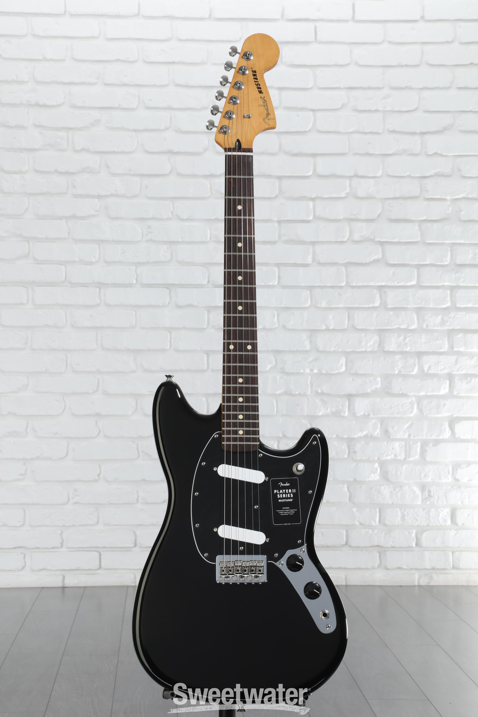 Fender Player II Mustang - Black with Rosewood Fingerboard