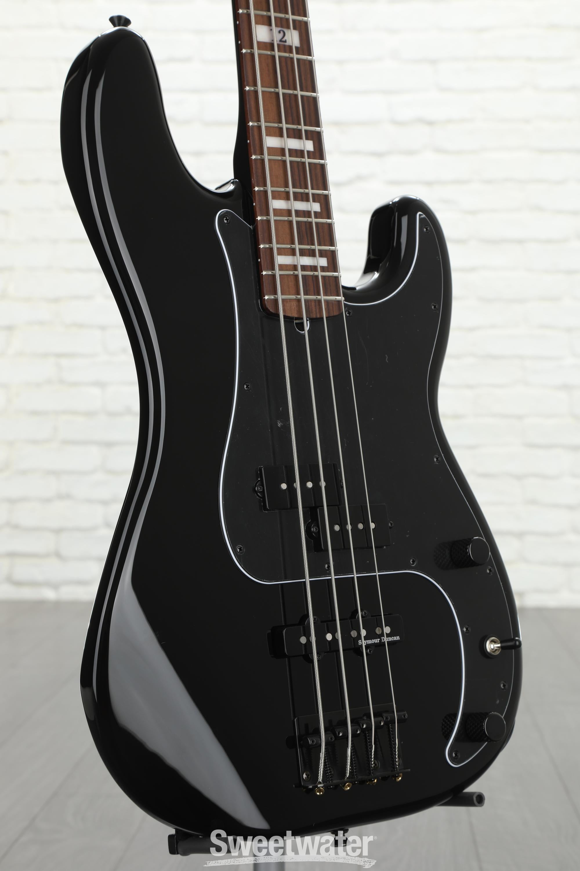 Fender Duff McKagan Deluxe Precision Bass - Black | Sweetwater