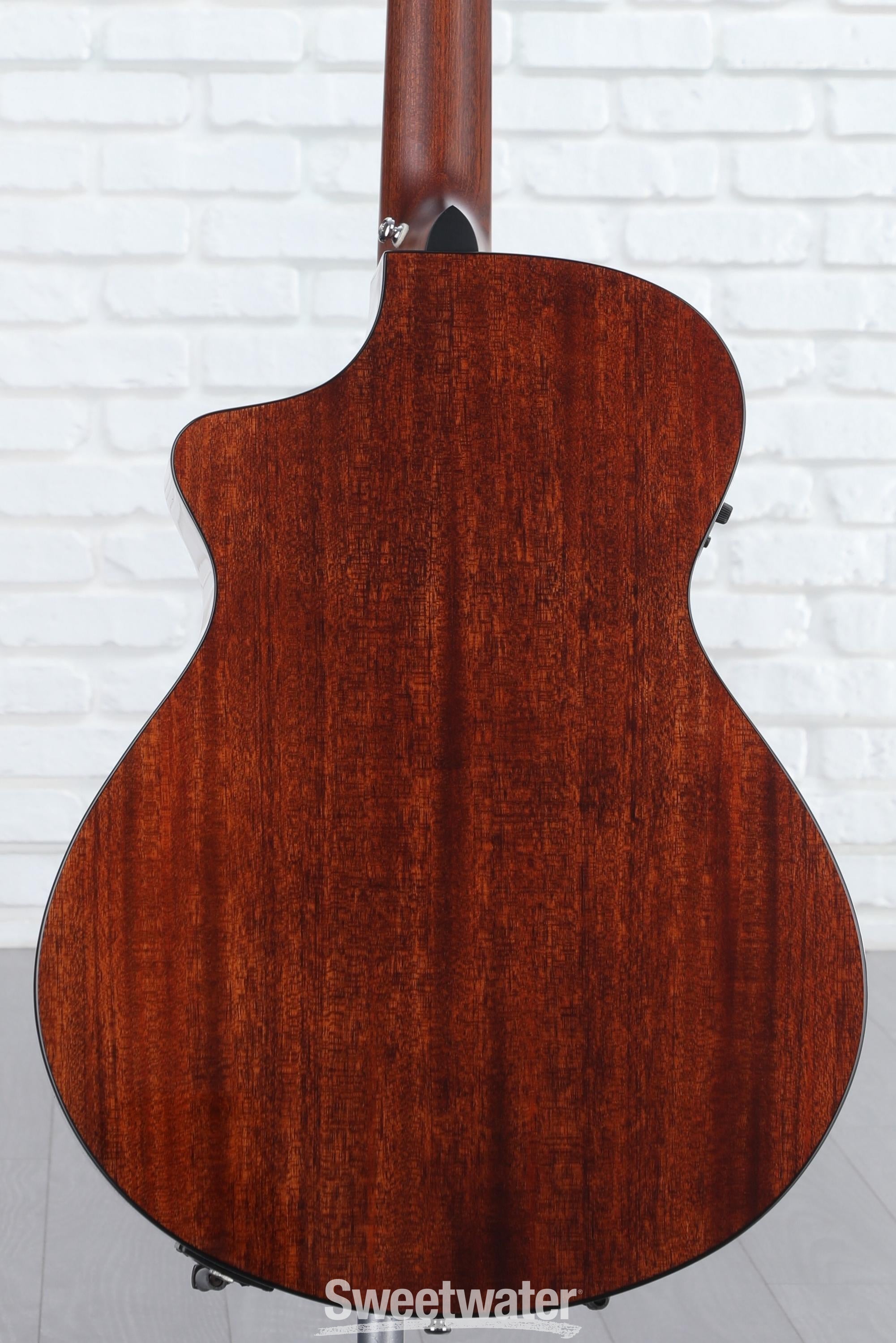 Breedlove ECO Discovery S Concert CE Acoustic-electric Bass Guitar - Edgeburst European Spruce/African Mahogany