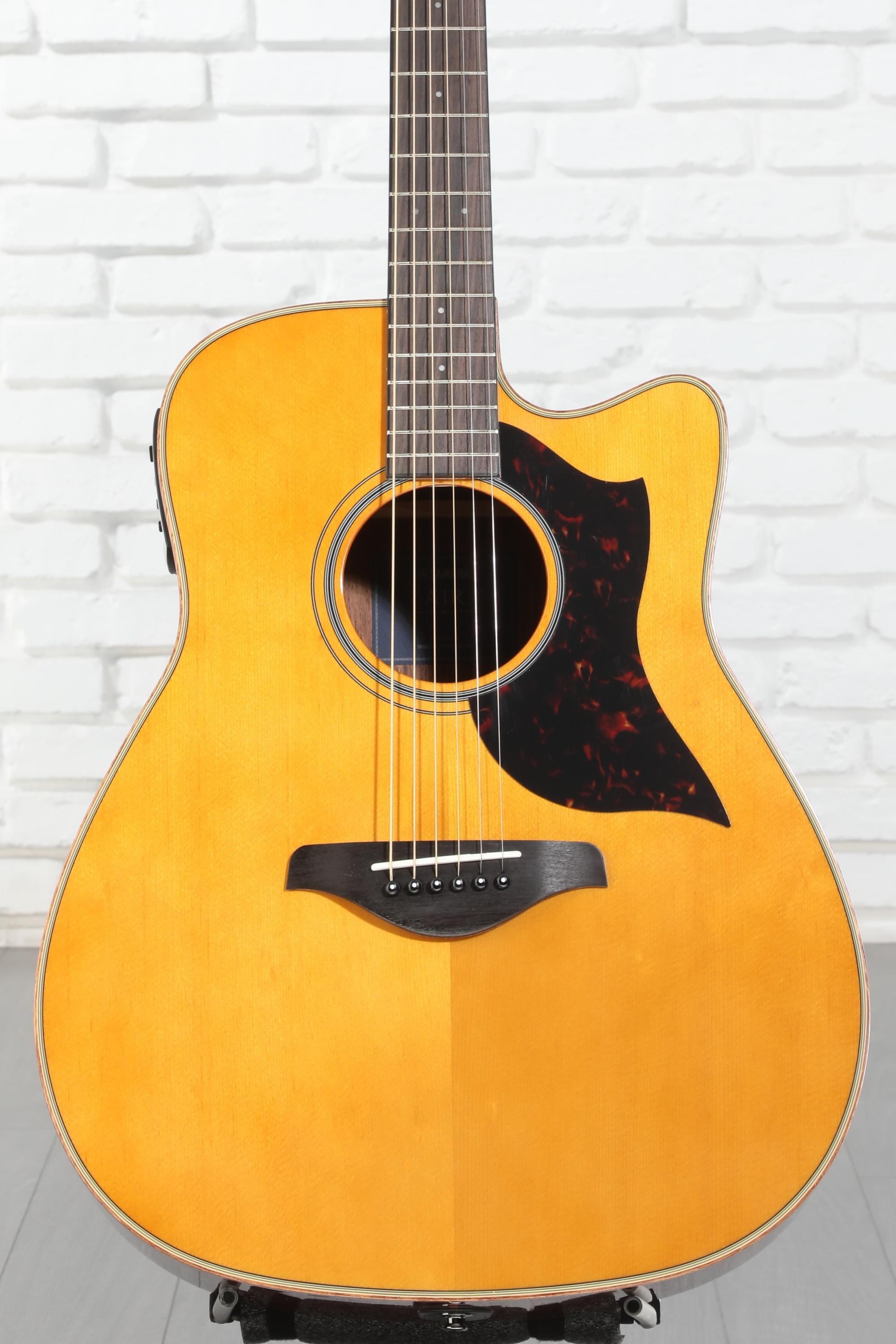 YAMAHA エレアコ＜A1R Natural トラッドウェスタンカッタウェイ＞ YAMAHA エレアコ＜A1R Natural トラッドウェスタンカッタウェイ