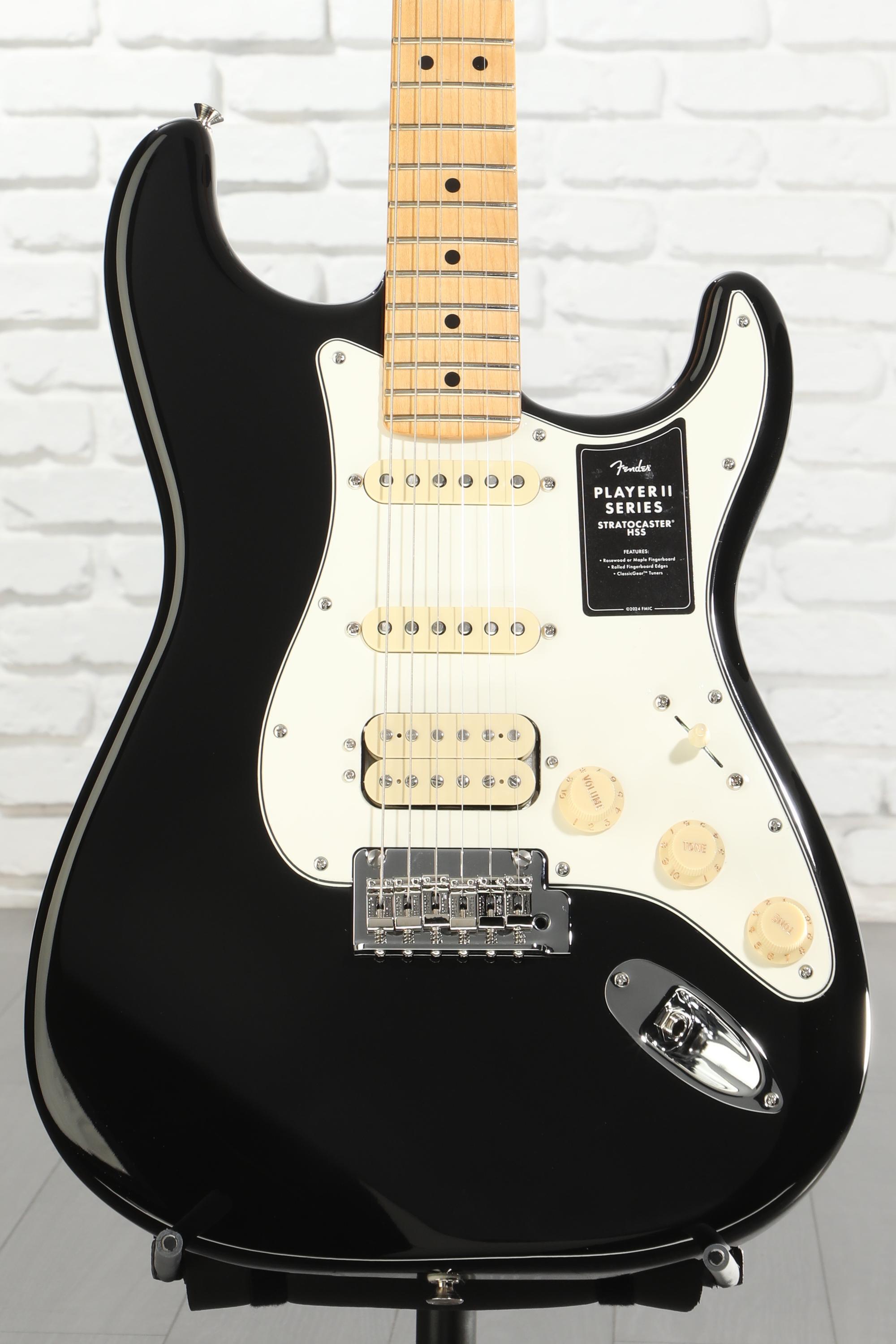 Fender Player II Stratocaster HSS ブラック Fender Player II Stratocaster HSS Electric Guitar - Black with