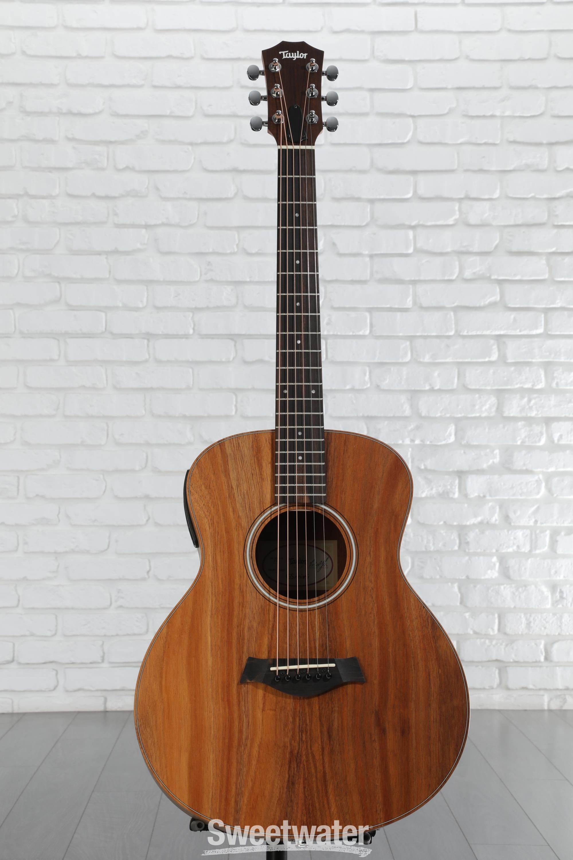 ギター Taylor GS-Mini e-Koa GT K21e-Front.png?itok=HyRHUXfX