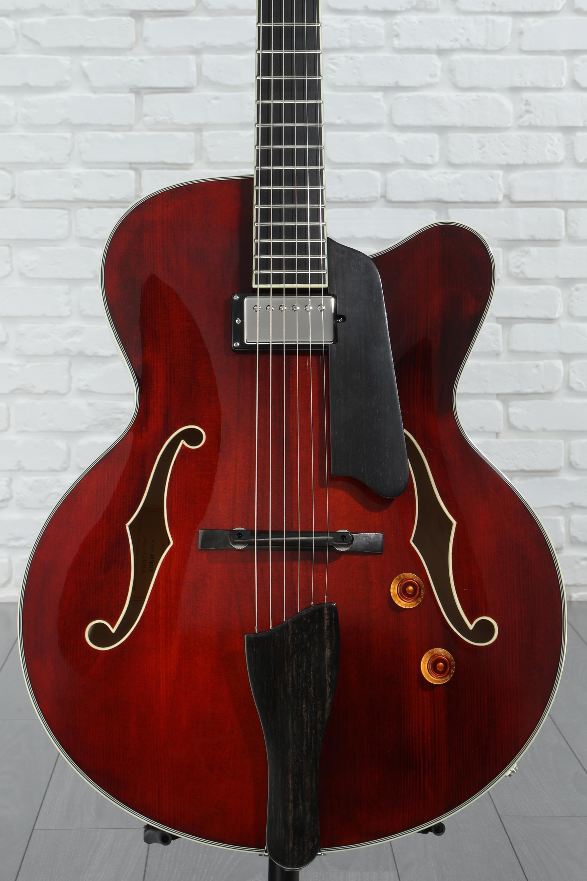 Eastman Guitars AR503CE Archtop Hollowbody Electric Guitar