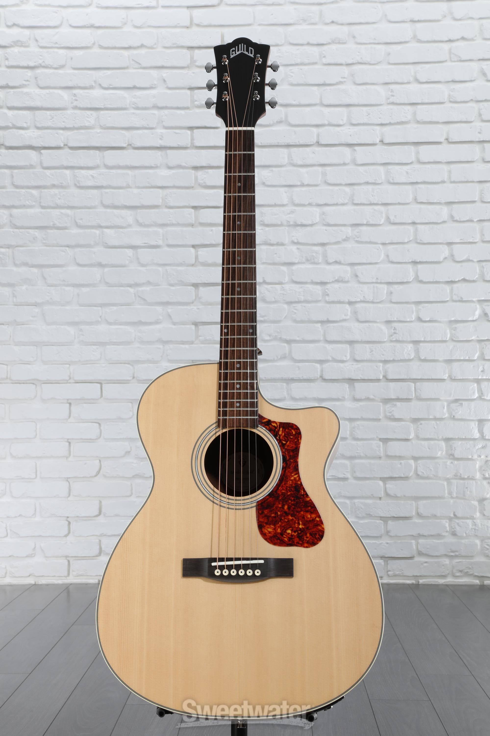 Guild OM-240CE, Orchestra Acoustic-Electric Guitar - Natural