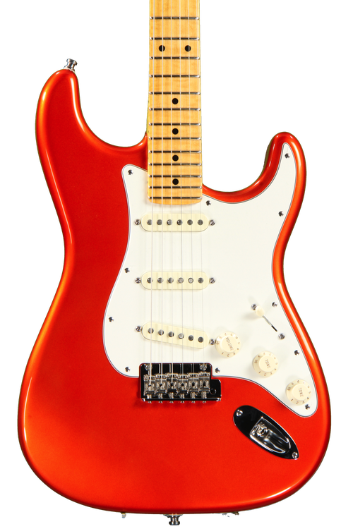 ギター Fender custom shop deluxe stratocaster Fender Custom Shop Custom Deluxe Stratocaster Special