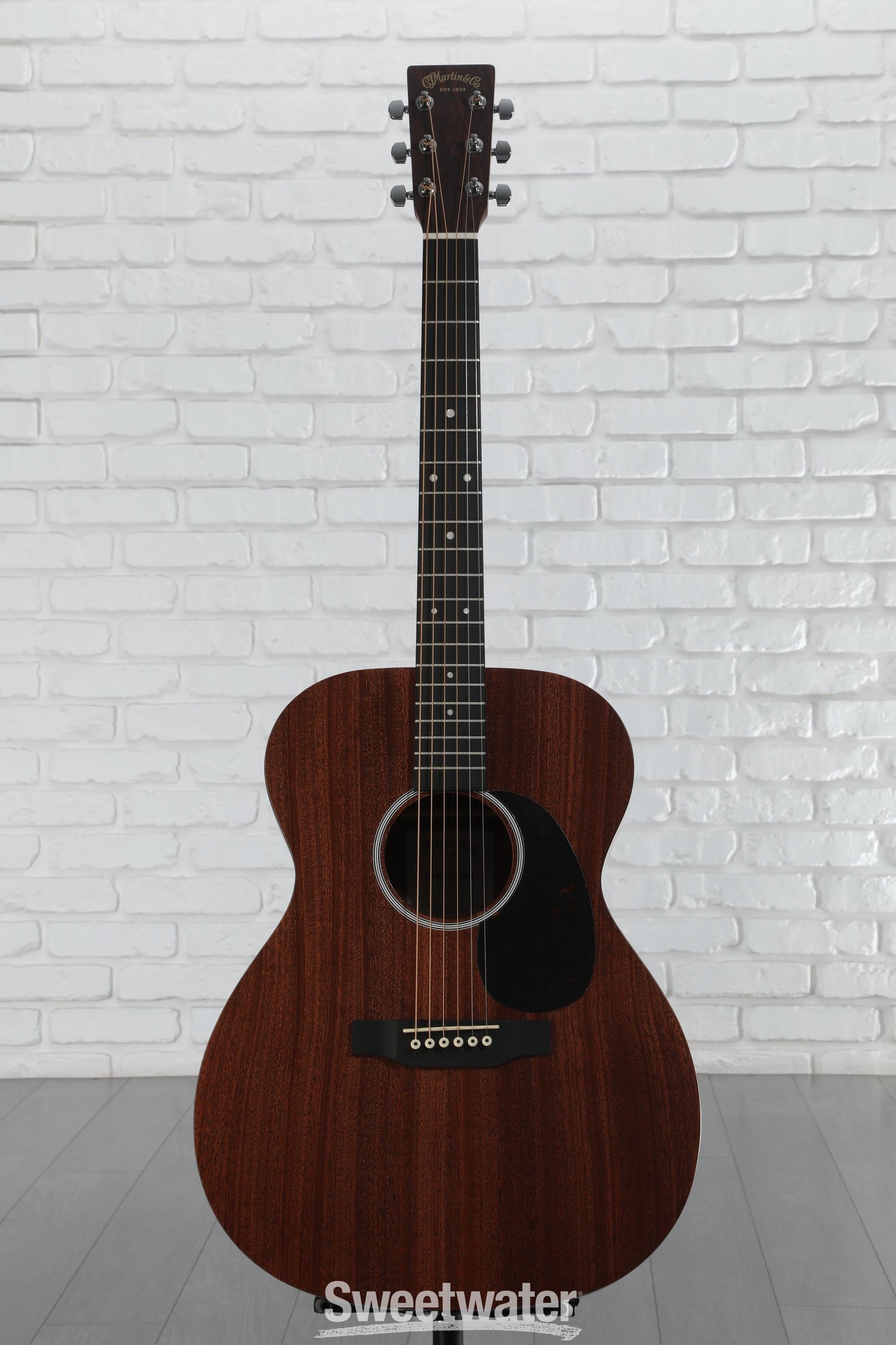 ギター Martin & Co. Road Series 000-10E Amazon.com: Martin Guitar Road Series 000-10E Acoustic