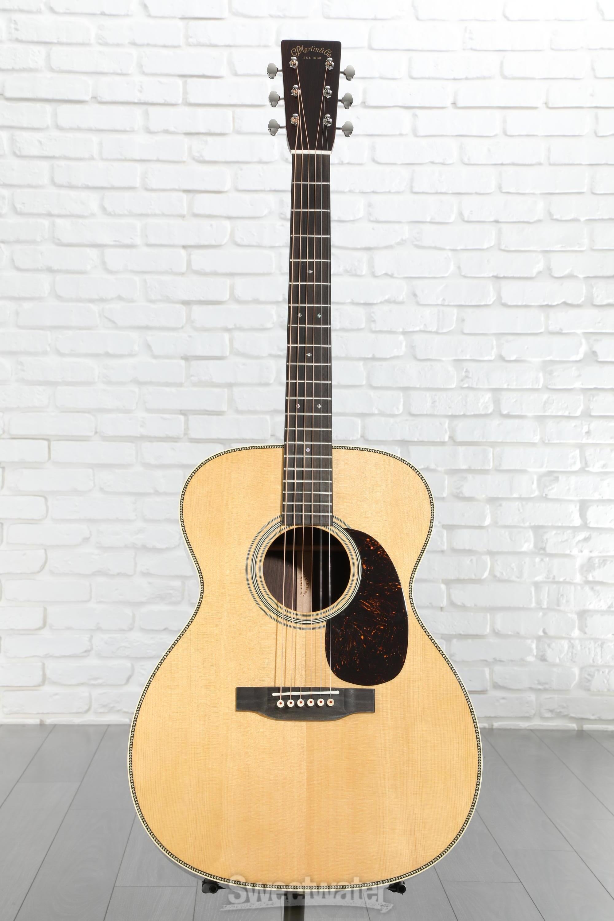 Martin 000-28 Standard Series Acoustic Guitar - Natural Aging