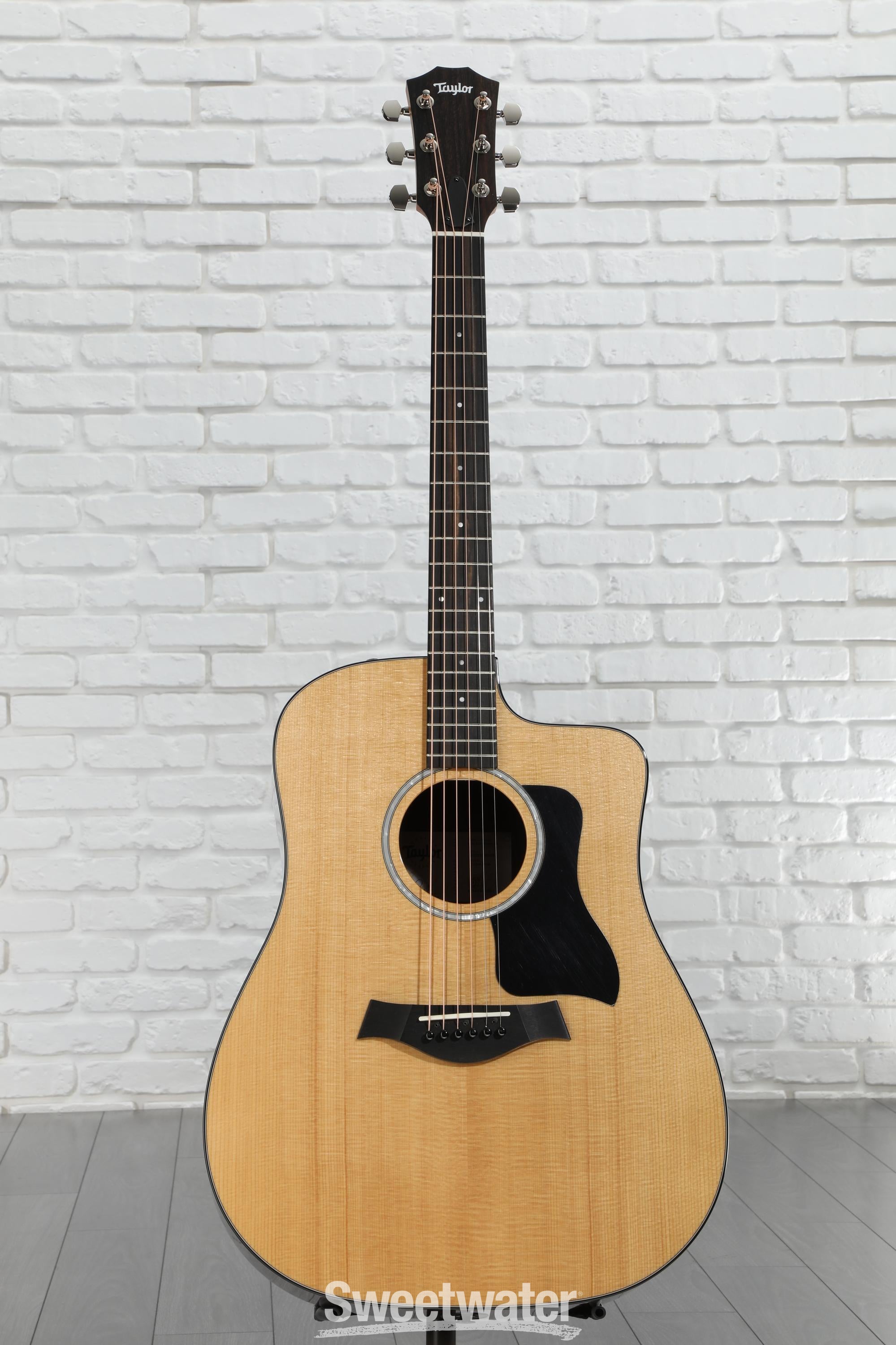 ギター Taylor 210ce Taylor 210ce Plus Acoustic-electric Guitar - Natural