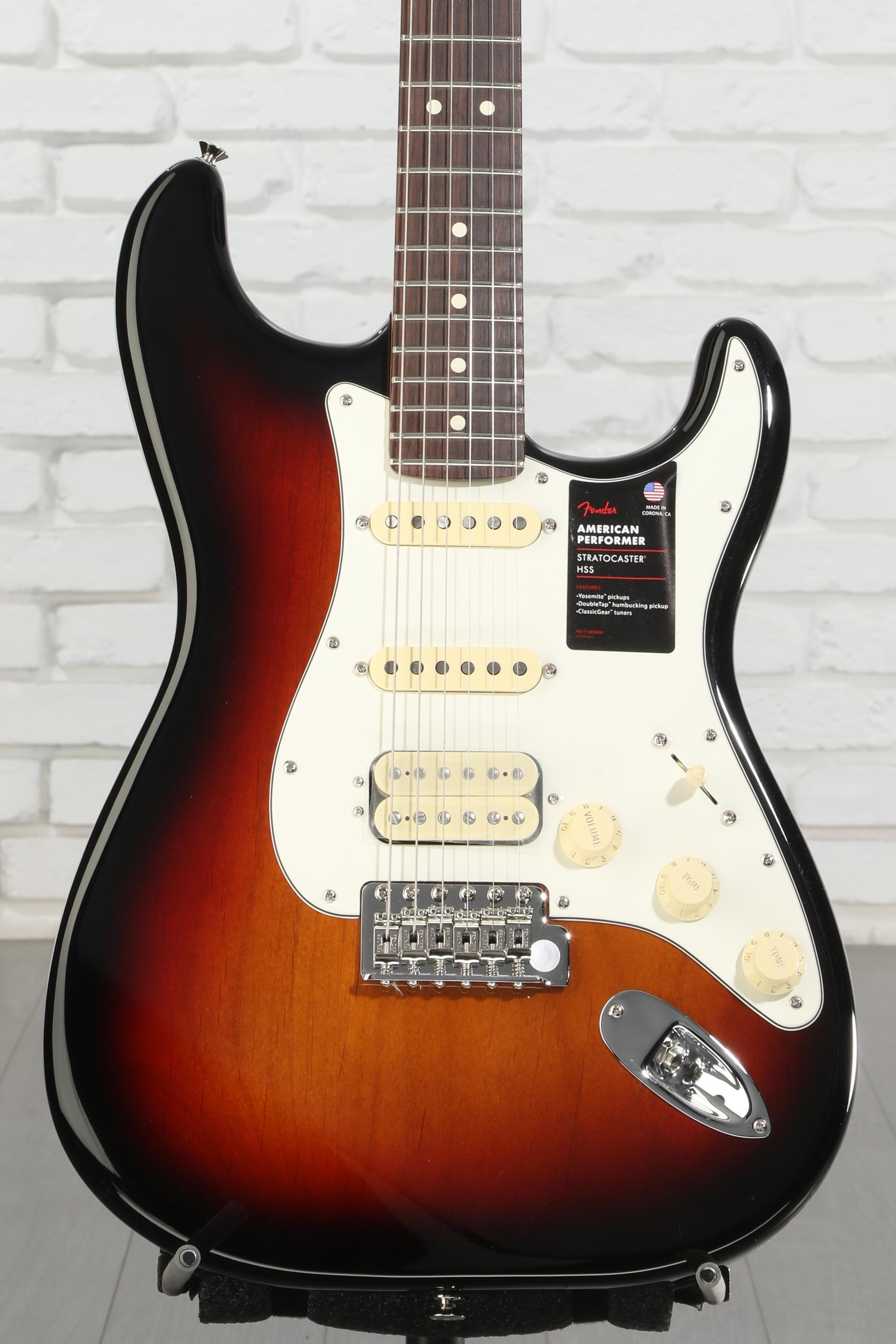Fender American Performer Stratocaster HSS - 3 Tone Sunburst with