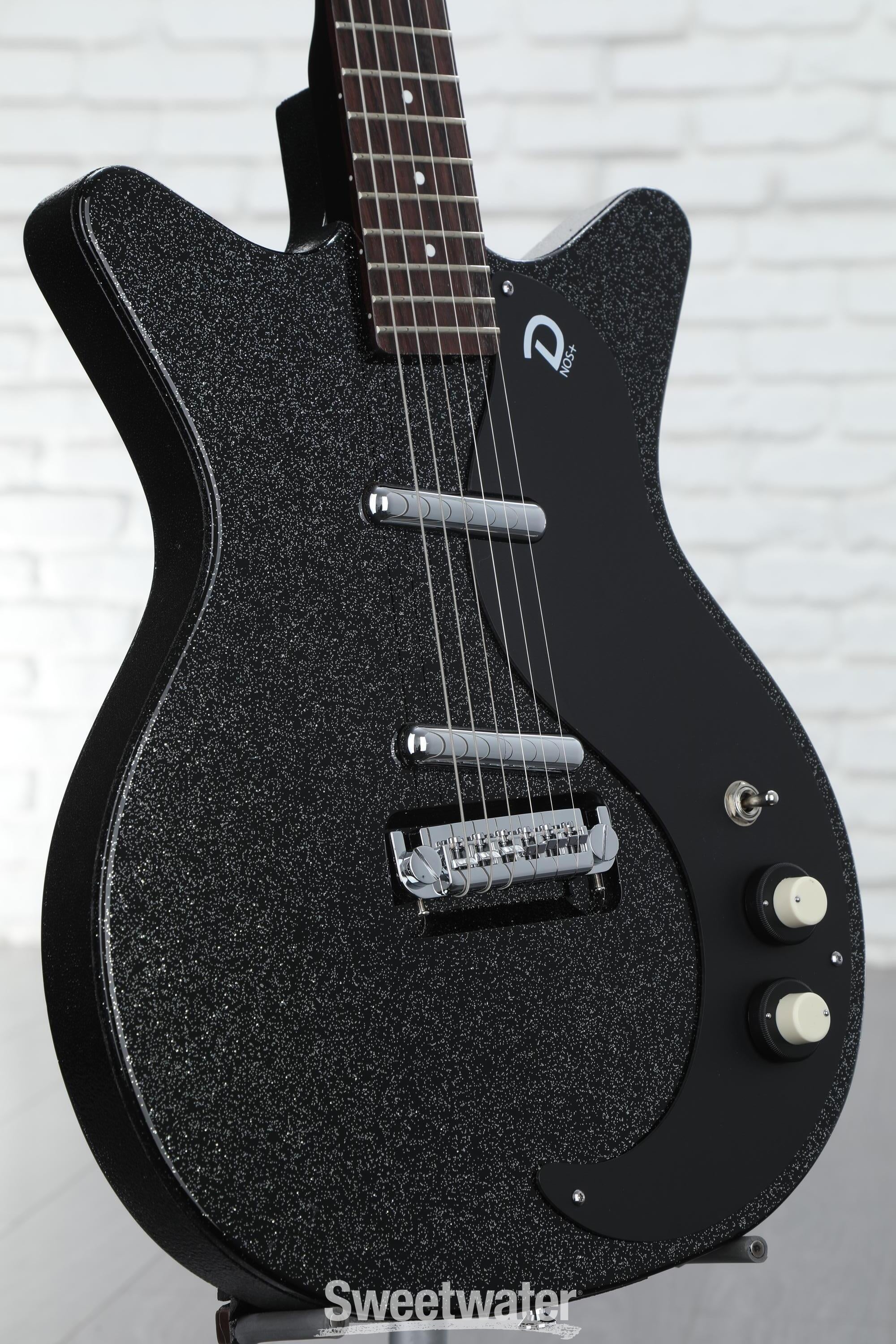 ギター Danelectro 59 DC Danelectro Blackout 59 Electric Guitar - Black Metal Flake