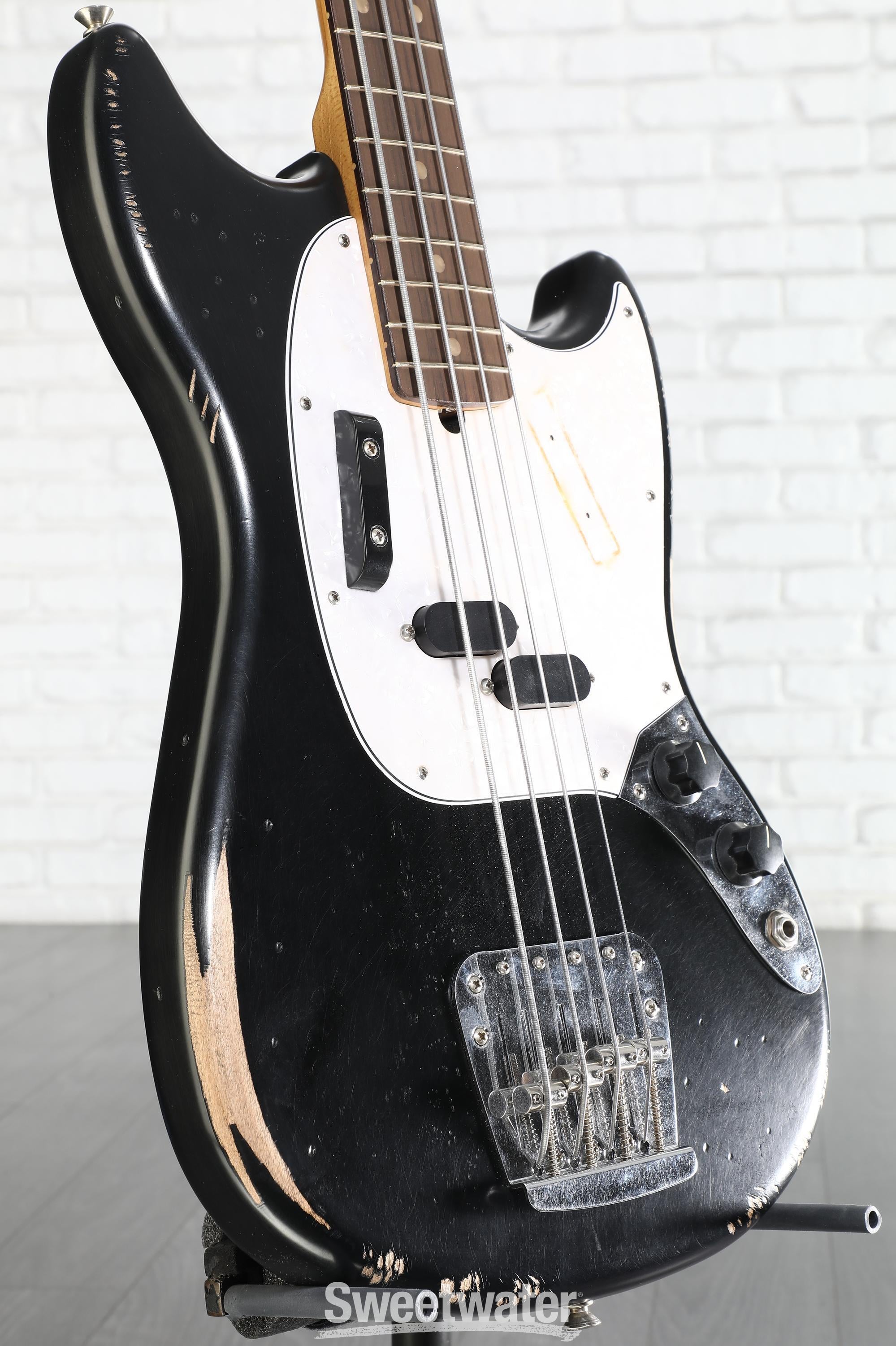 Fender JMJ Road Worn Mustang Bass - Black | Sweetwater