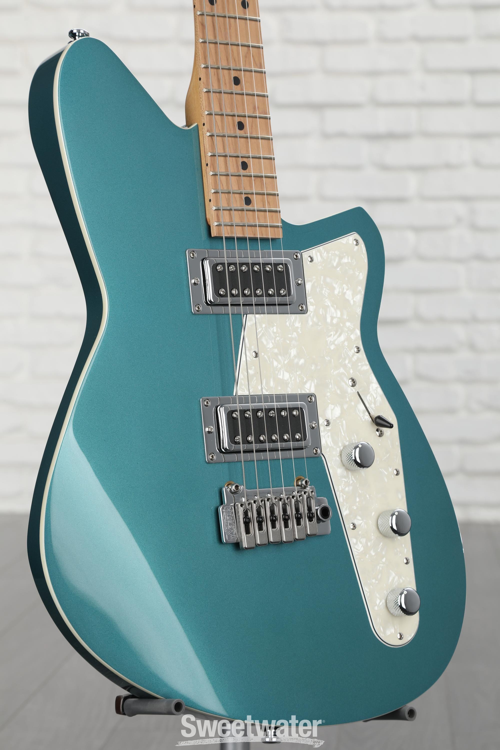Reverend Jetstream RB Solidbody Electric Guitar - Deep Sea Blue