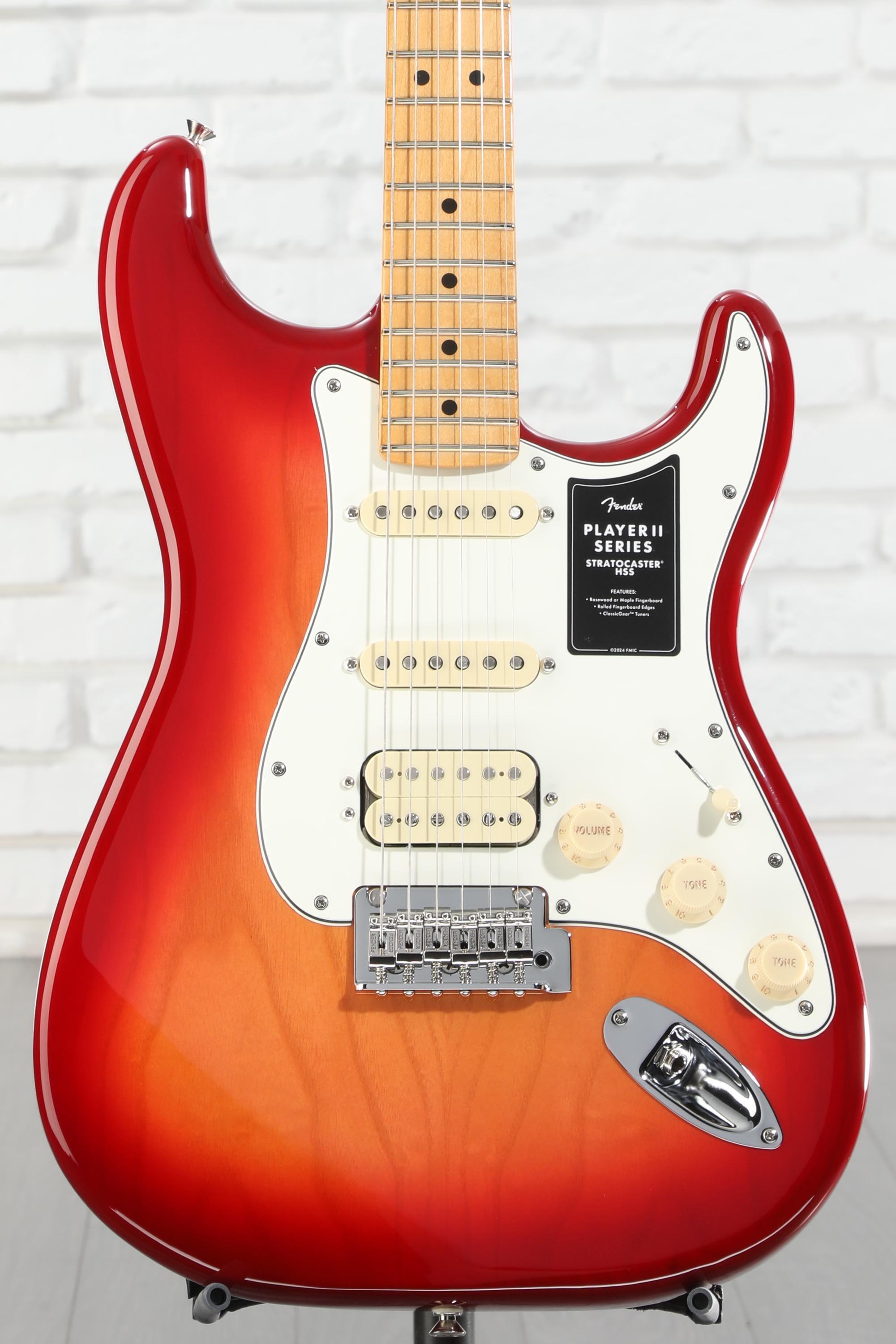 ギター Fender Player Stratocaster Fender Player II Stratocaster HSS Electric Guitar - Aged