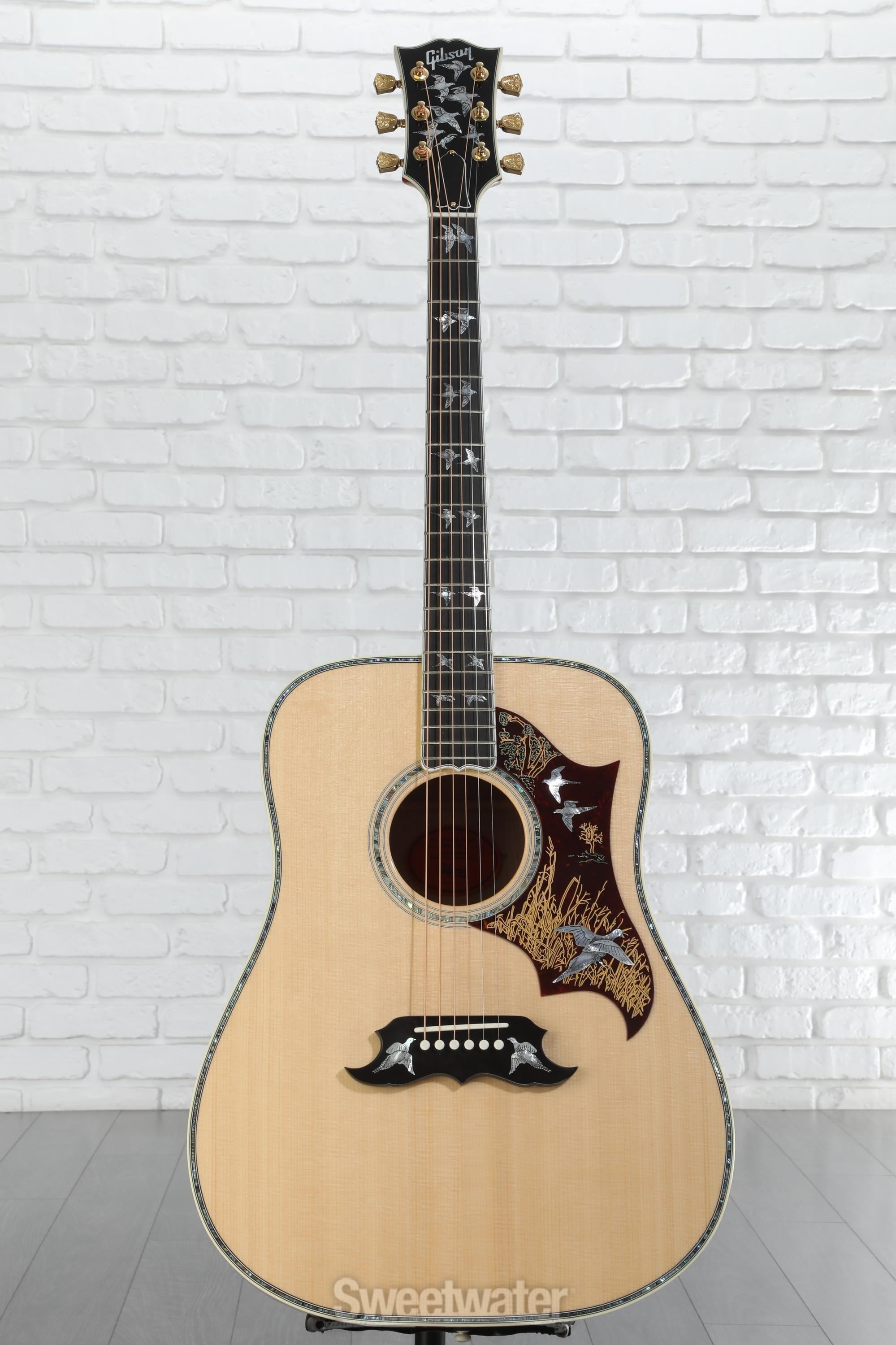 Gibson Acoustic Doves In Flight Acoustic Guitar - Antique