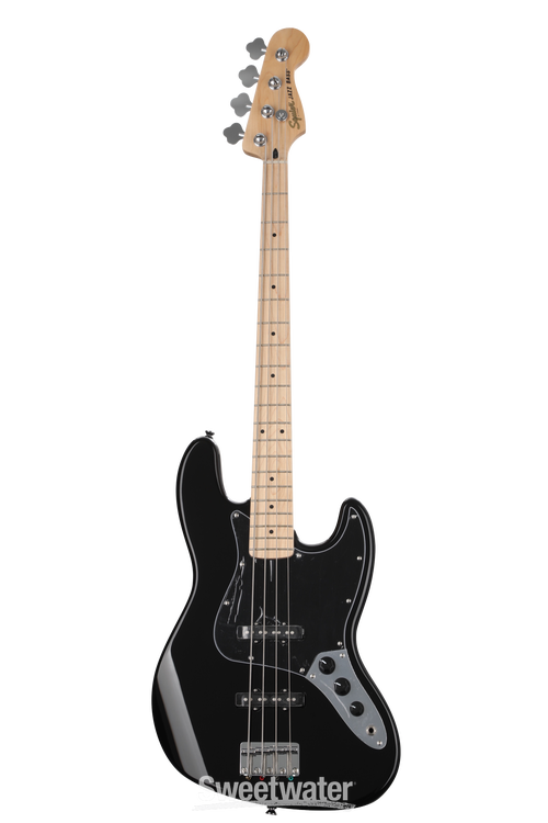 Squier Affinity Series Jazz Bass - Black with Maple Fingerboard 