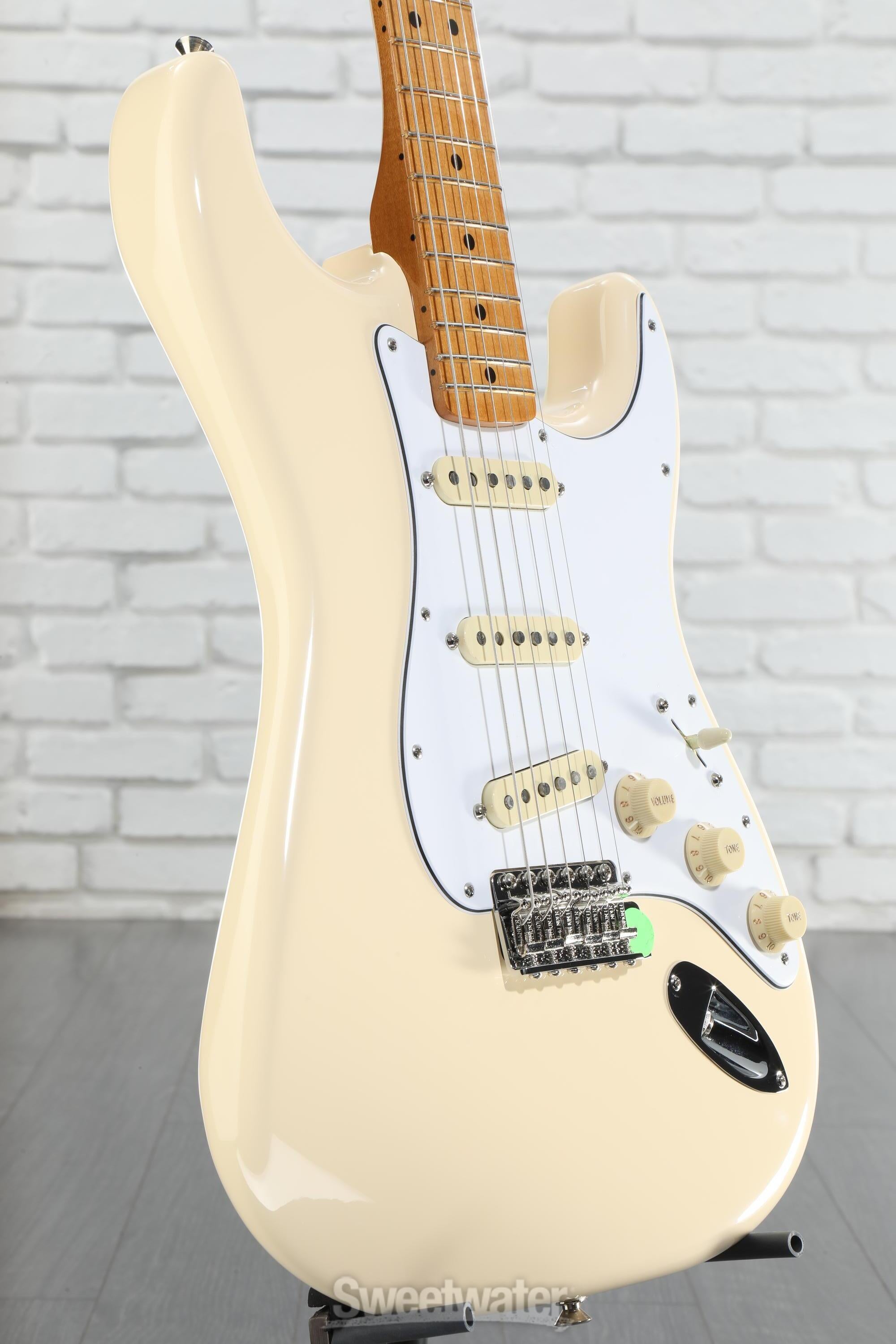 Fender Jimi Hendrix ストラトキャスター Jimi Hendrix Stratocaster® – Fender
