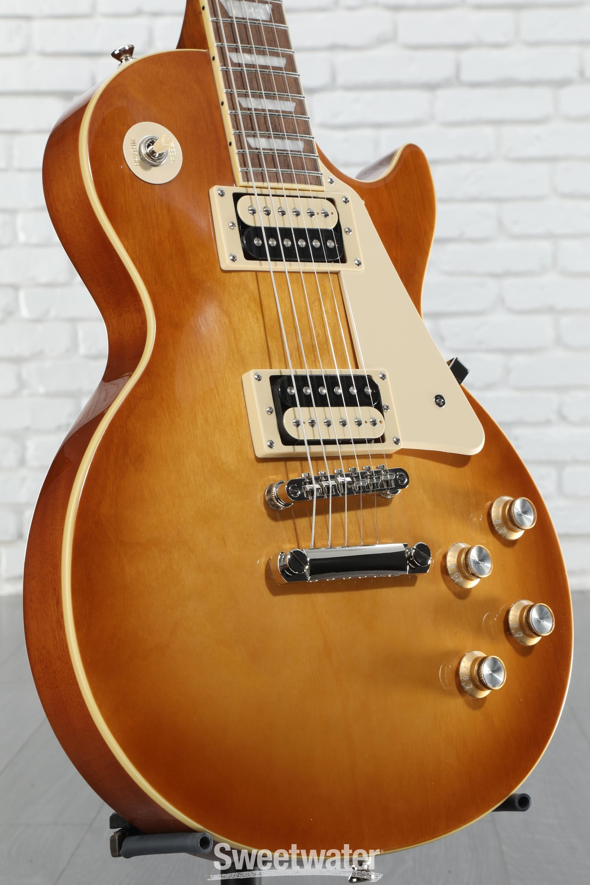 Epiphone Les Paul Classic Electric Guitar - Honey Burst