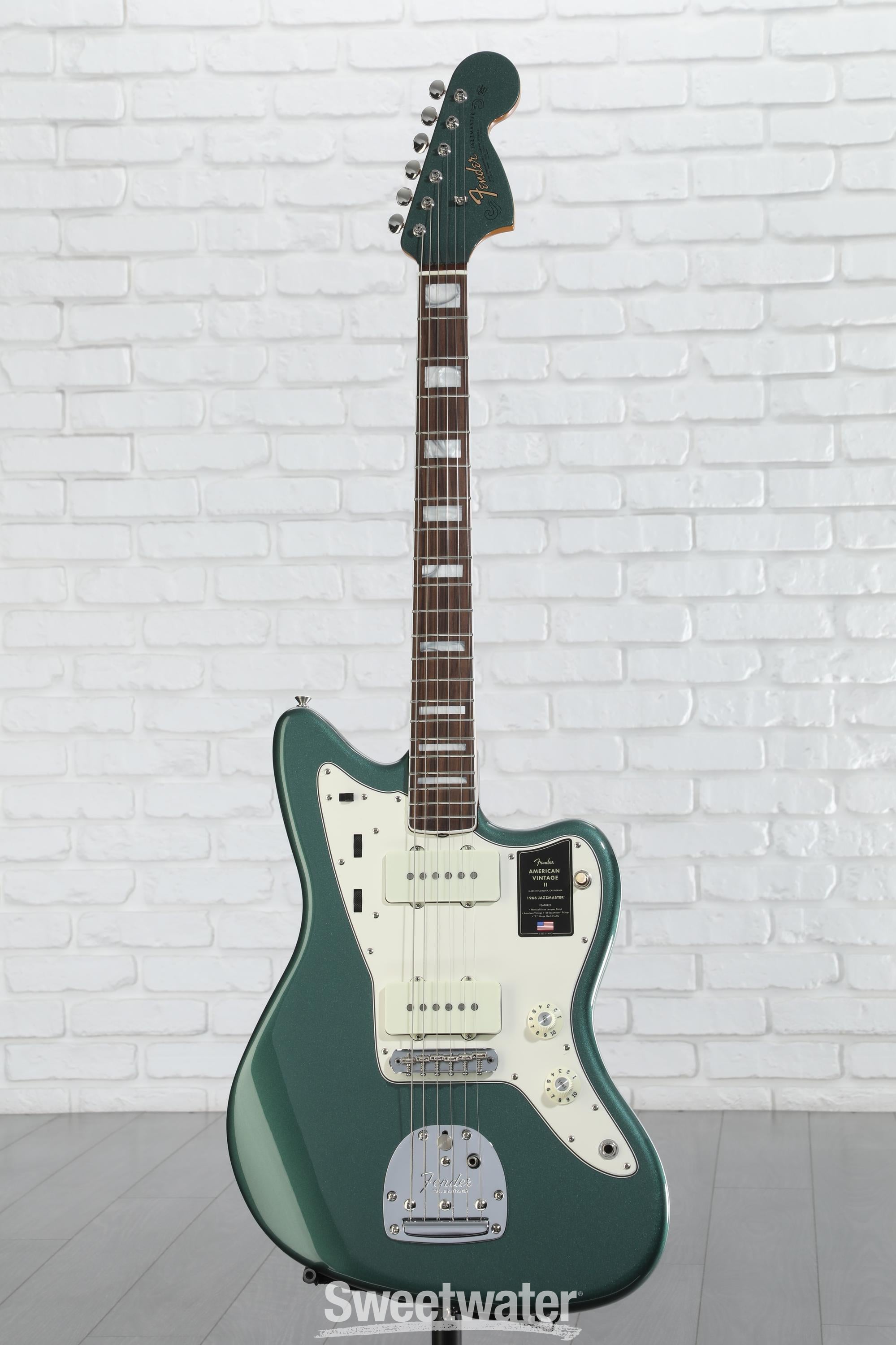 ギター Fender American Vintage II Jazzmaster Amazon.com: Fender American Vintage II 1966 Jazzmaster