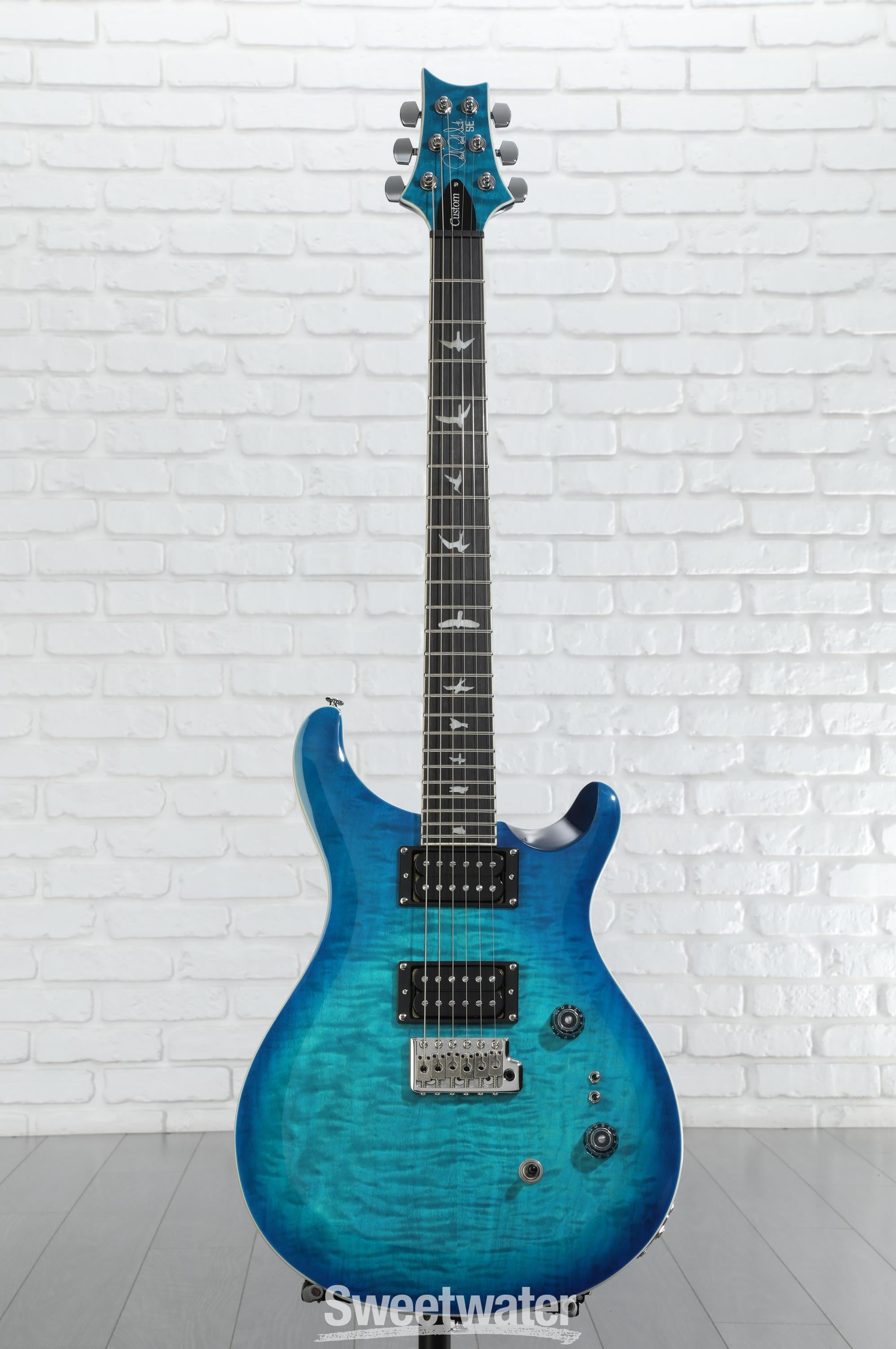 Amazon.com: PRS SE Custom 24-08 Quilt, Charcoal Cherry Burst