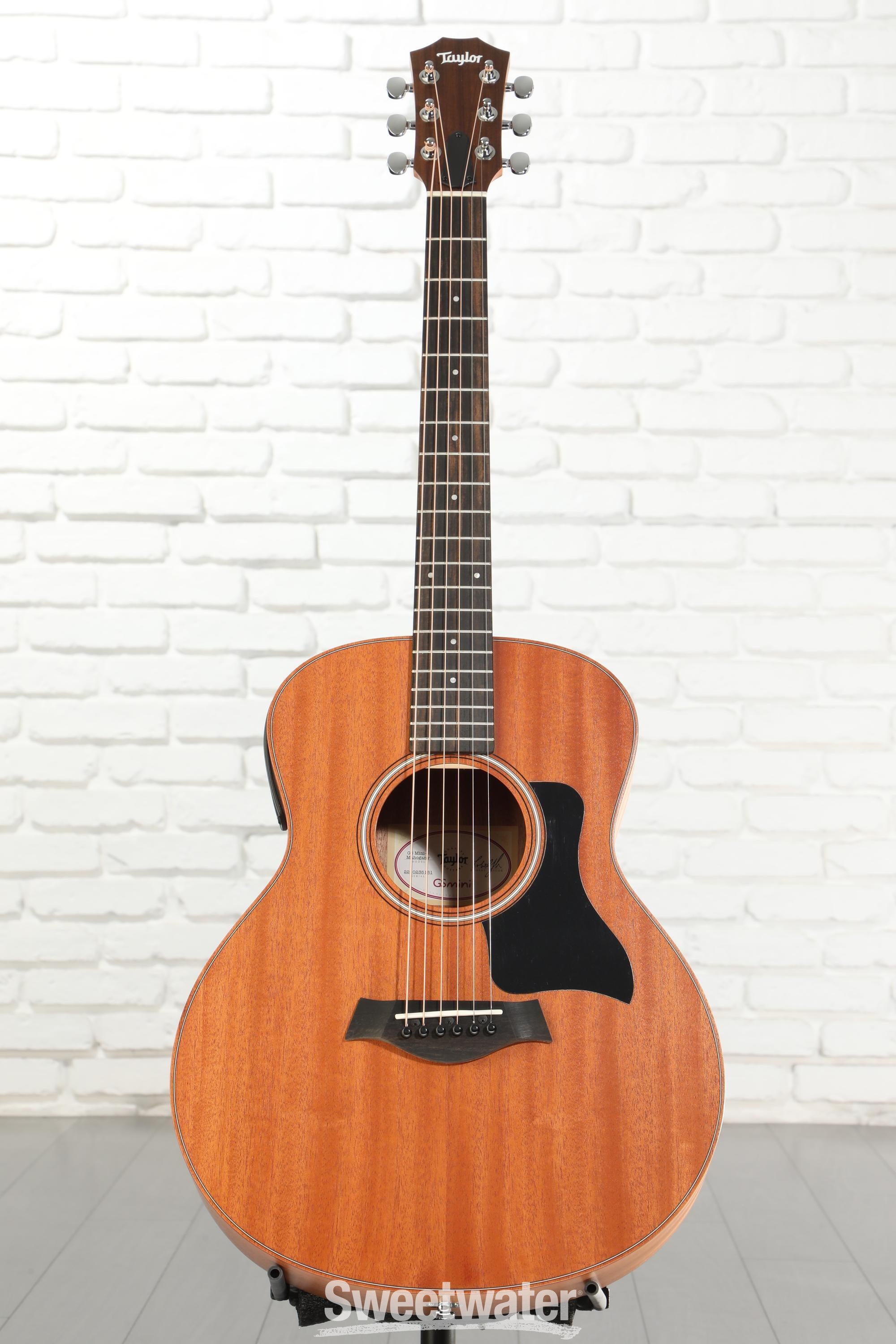 Taylor GS Mini-e Mahogany Acoustic-electric Guitar - Natural