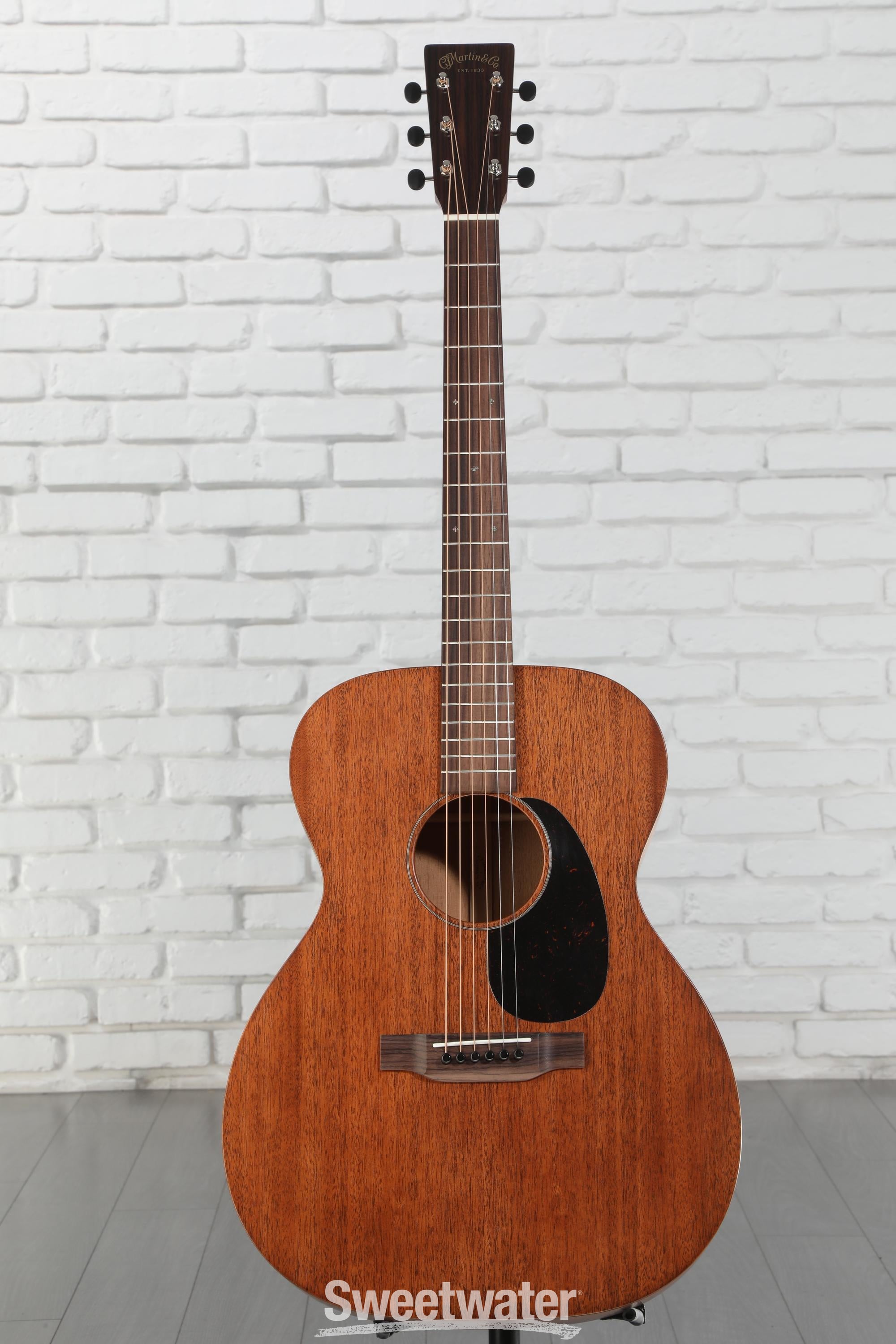 【たかの】Martin & Co. OO-15M Martin 000-15M Acoustic Guitar - Natural | Sweetwater
