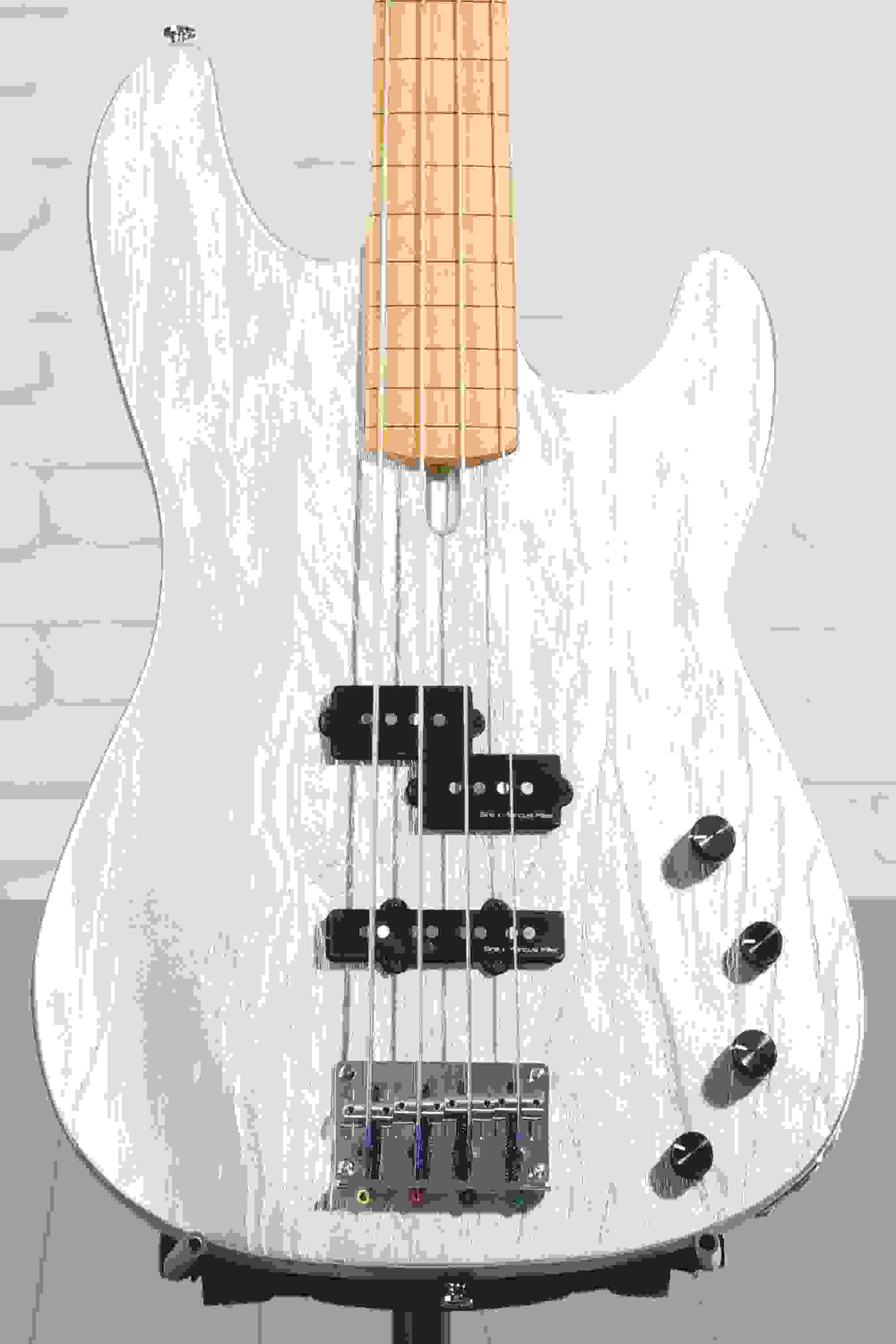 Sire Marcus Miller P6 4-string FL Fretless Bass Guitar - Inca Silver