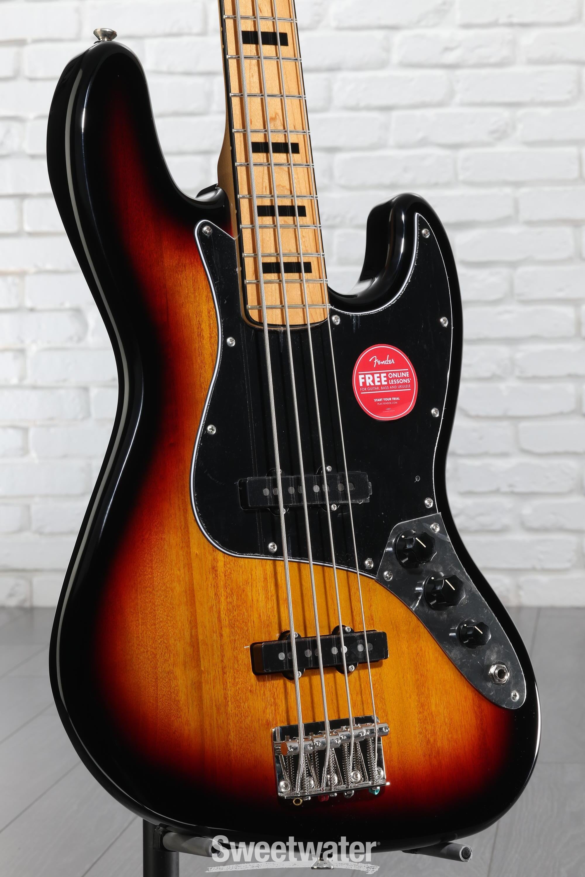 Squier Classic Vibe ’70s Jazz Bass Squier Classic Vibe '70s Jazz Bass V (MN) - black Solid body