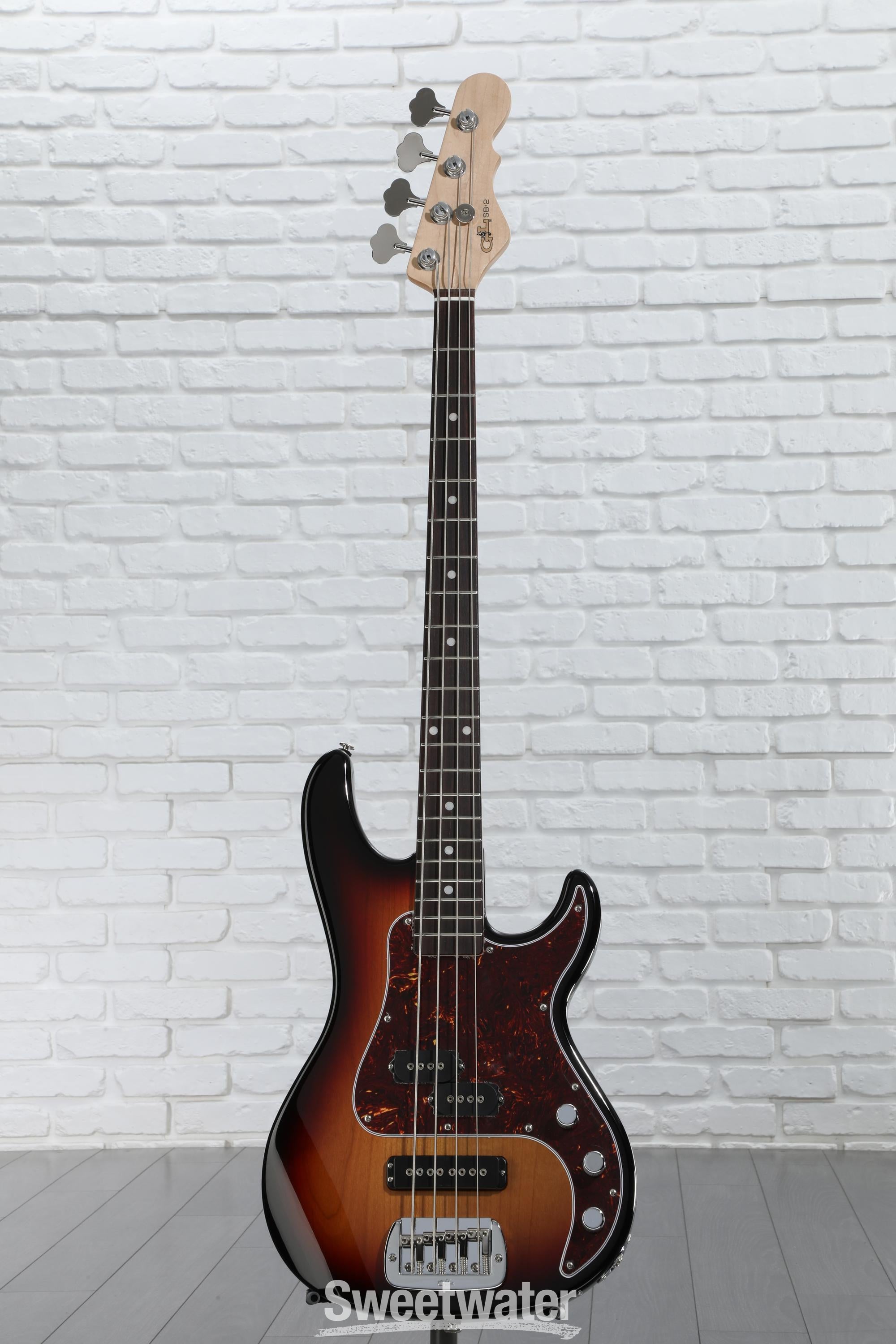 ベース G&L SB-2 Amazon.com: GnL Tribute SB-2 Bass Guitar, Surf Green