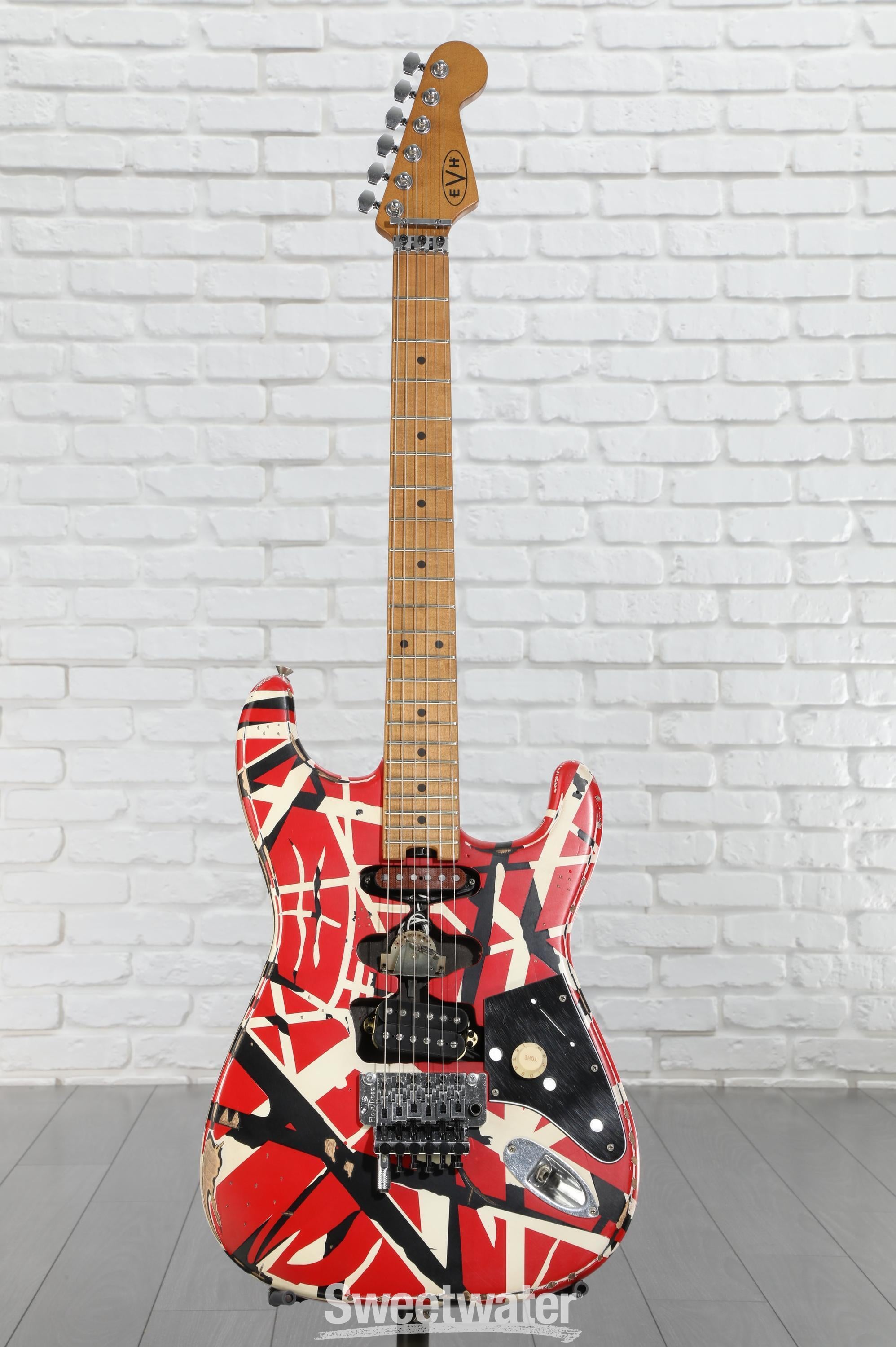EVH Striped Series Frankenstein Relic - Red/Black/White