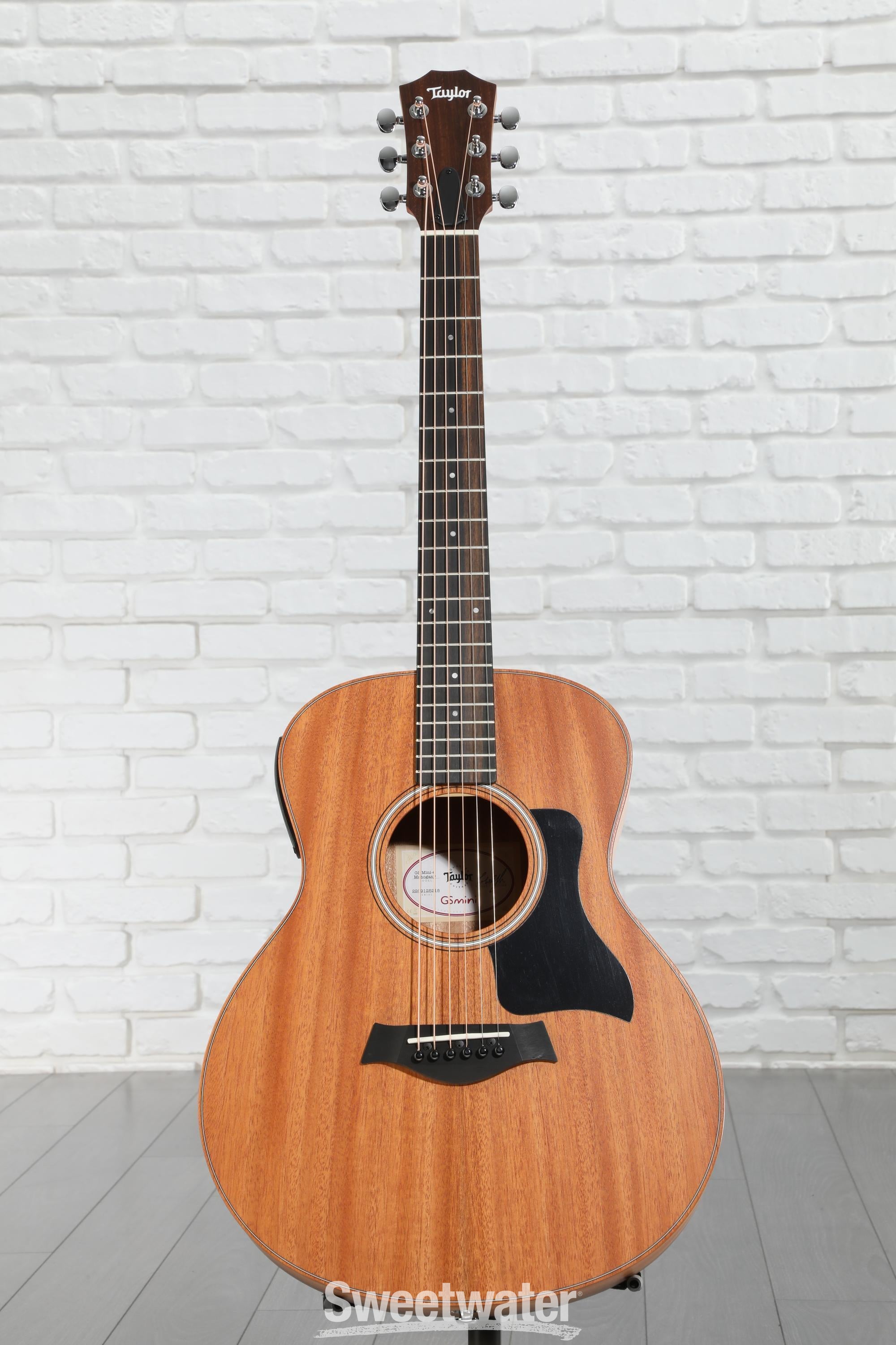 Taylor GS Mini-e Mahogany Acoustic-electric Guitar - Natural