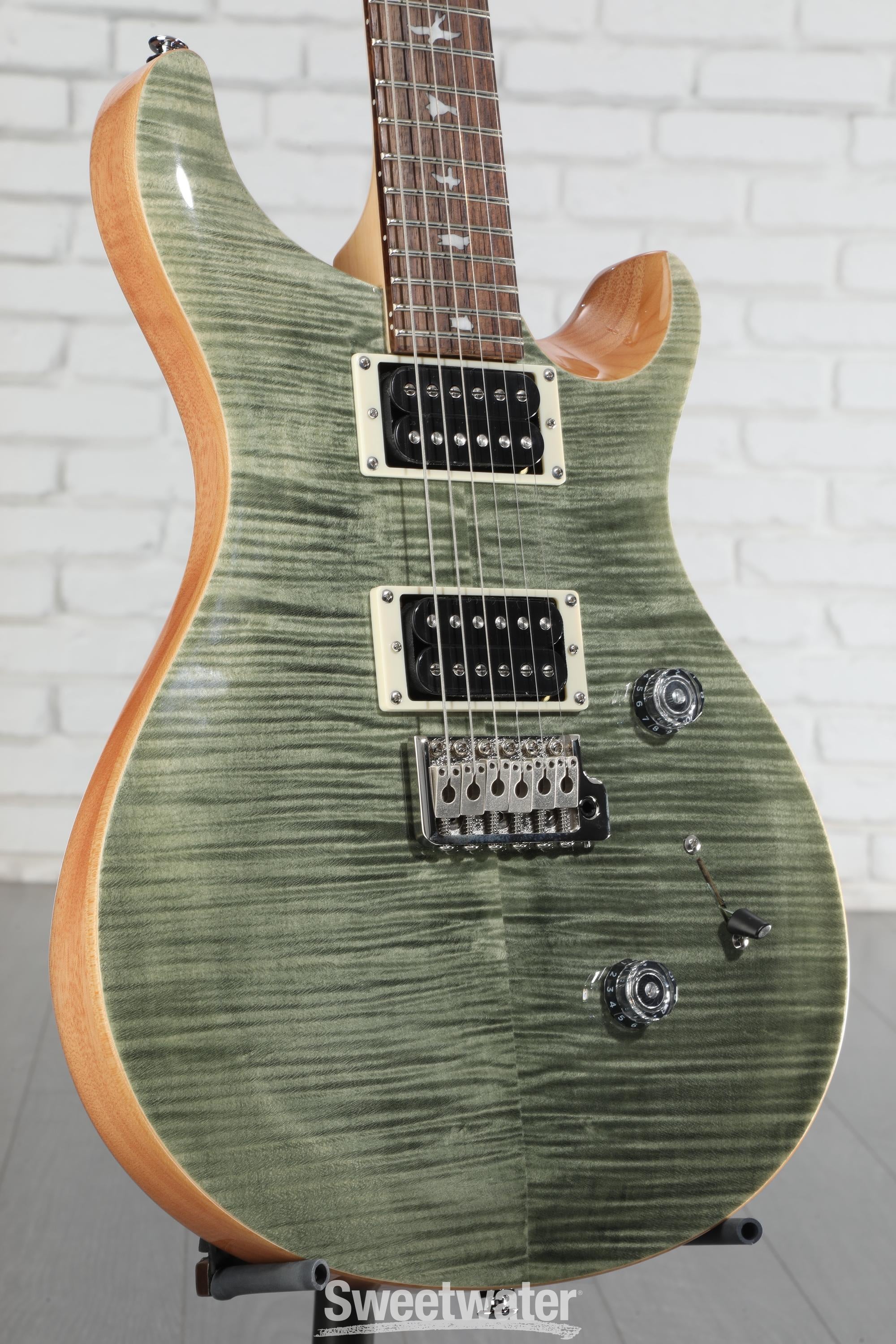 PRS SE Custom 24 Trampas Green ギターケース付き PRS SE Custom 24 - Trampas Green | Sweetwater