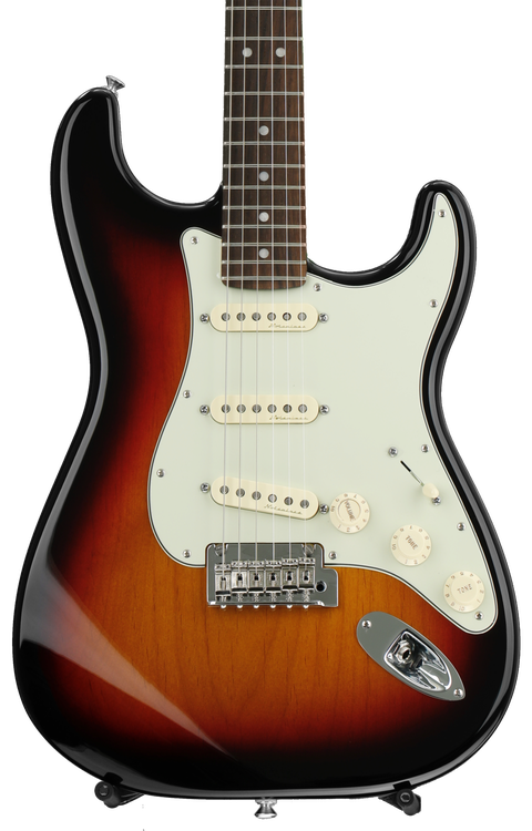 Fender Deluxe Roadhouse Strat - 3-Color Sunburst w/ Rosewood Fender Deluxe Roadhouse Strat - 3-Color Sunburst w/ Rosewood