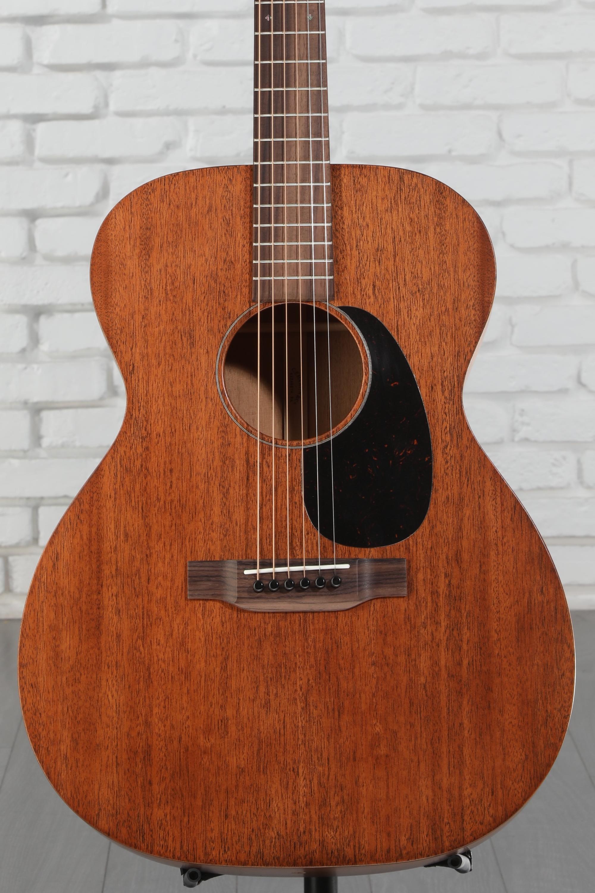 ギター Martin 000-15 SM Amazon.com: Martin Guitar 000-15SM with Gig Bag, Acoustic Guitar