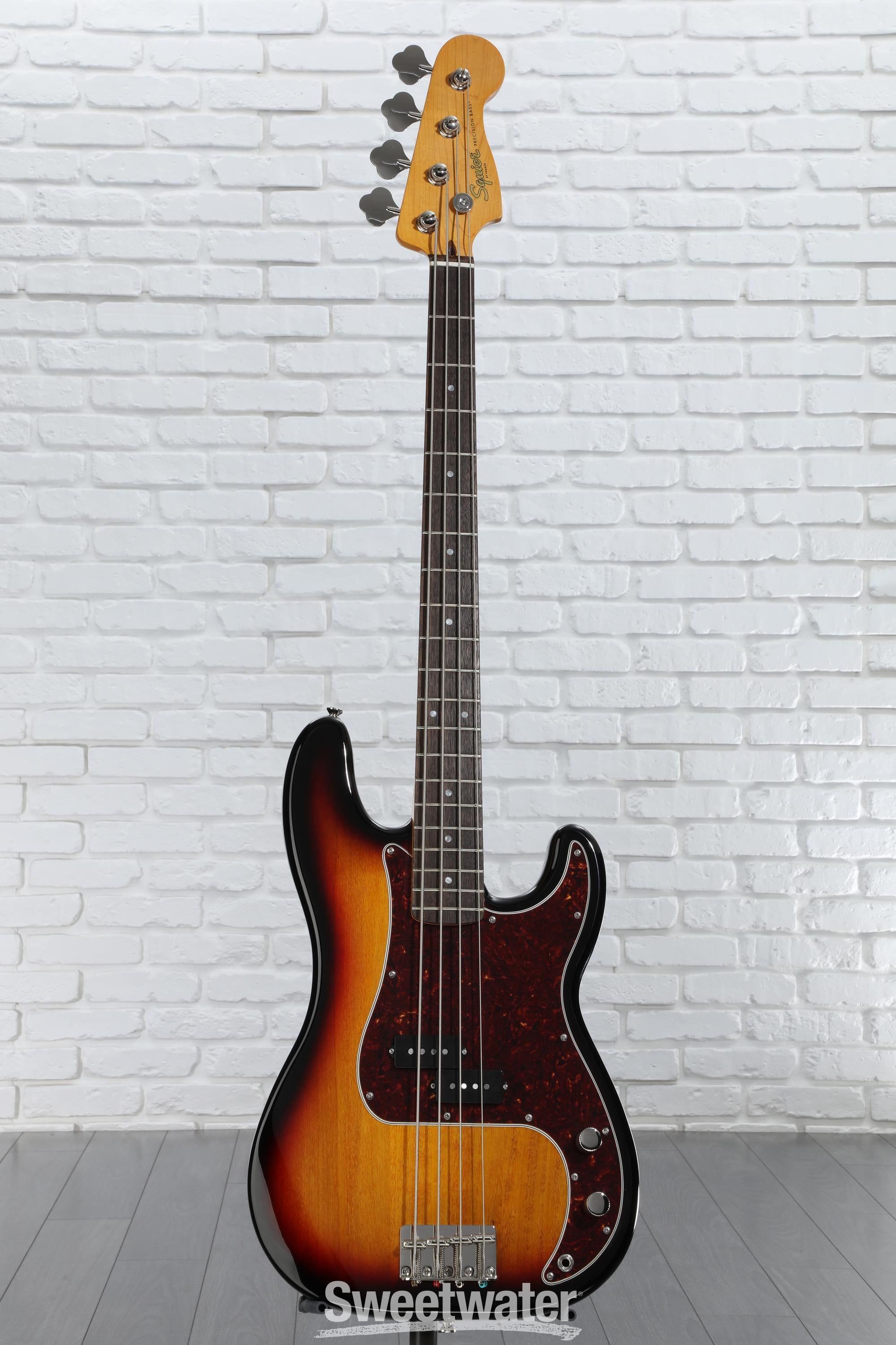 Squier Classic Vibe '60s Precision Bass - 3-Tone Sunburst