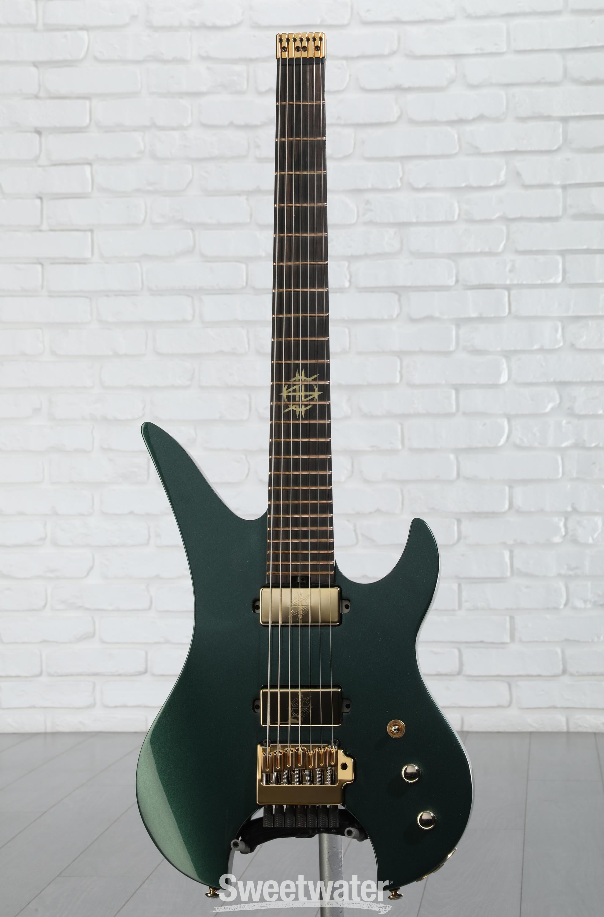 Schecter Synyster Gates Custom-7 TR Signature Headless