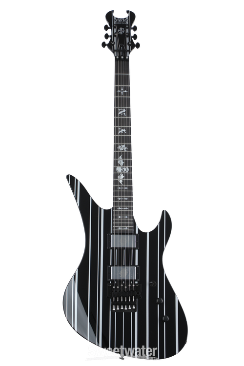 SCHECTER SYNYSTER GATES CUSTOM / シェクター Schecter Diamond Series Synyster Custom review | MusicRadar