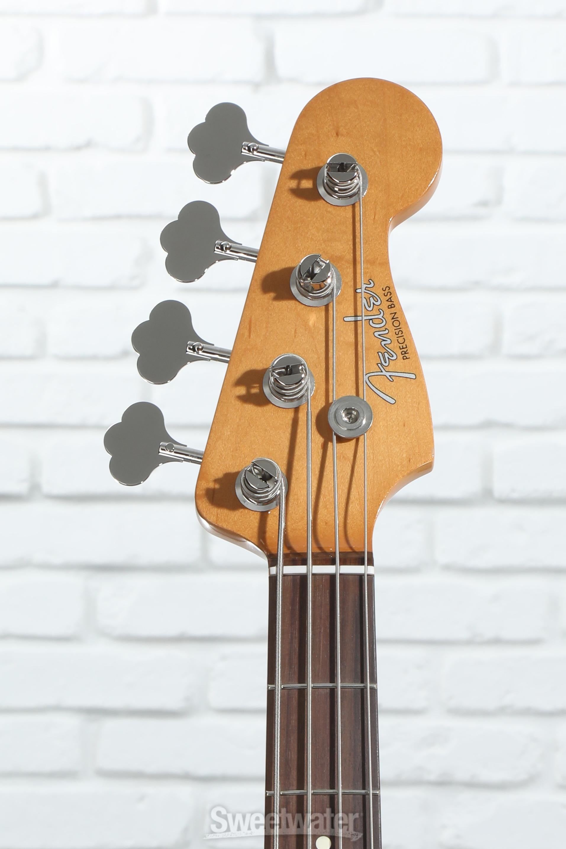 ベース Fender VinteraII 60s Precision Bass Fender Vintera II '60s Precision Bass - 3-color Sunburst