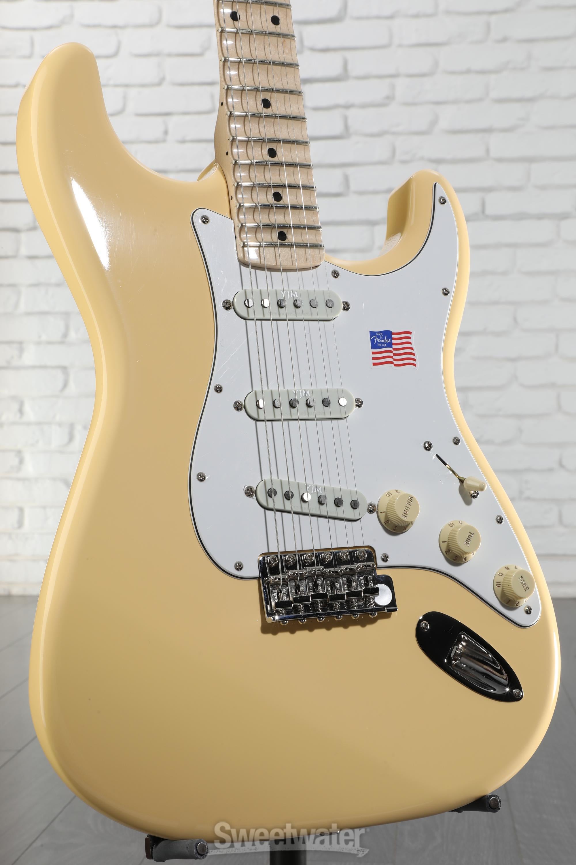 ギター Fender USA Yngwie Malmsteen Stratocaster Fender Yngwie Malmsteen Stratocaster Electric Guitar