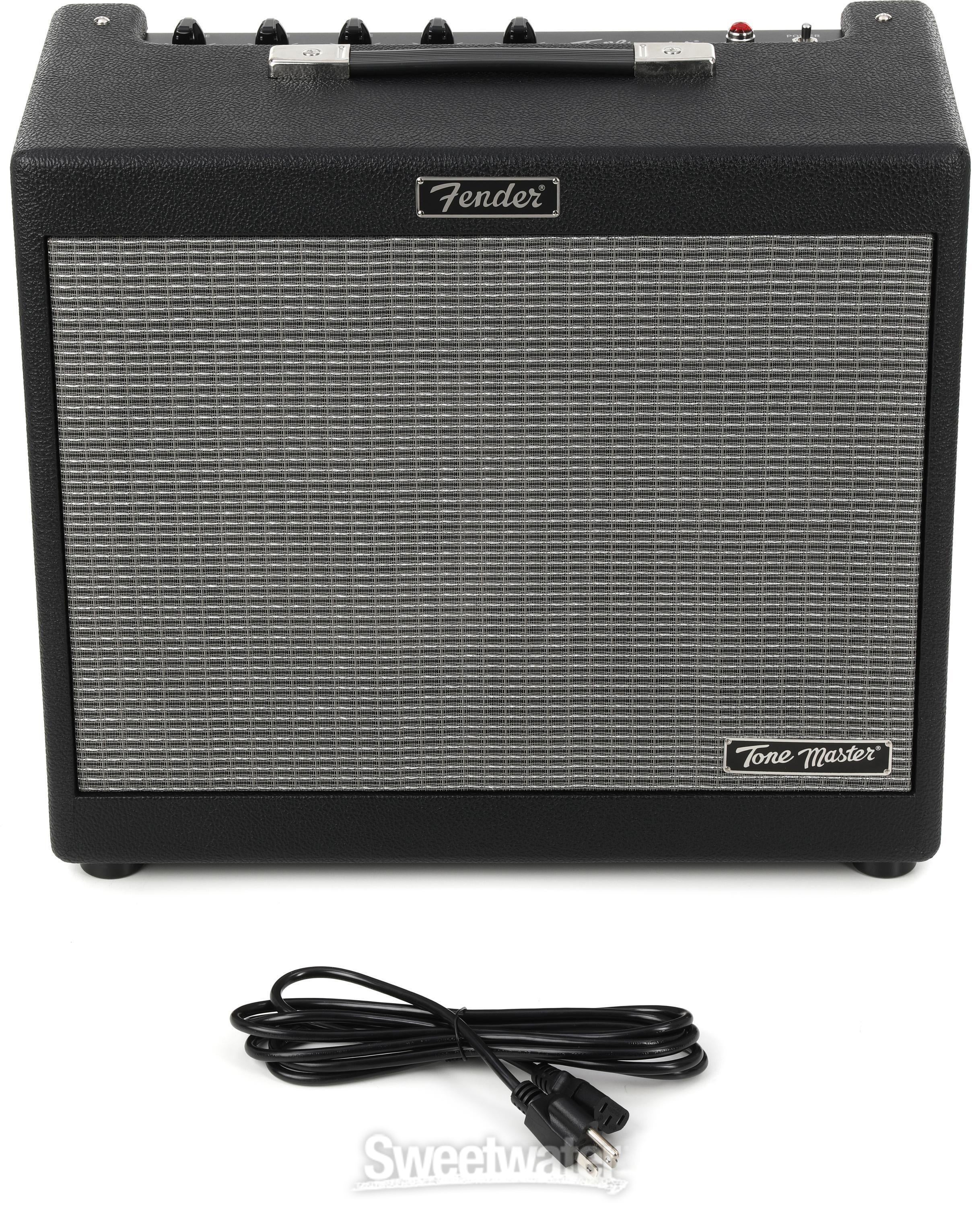 Fender Tone Master FR-10 1,000-watt 1 x 10-inch Powered Guitar Cabinet