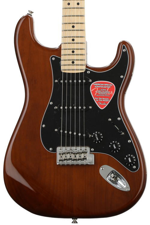 ギター Fender USA American Special Stratocaster Fender American Special Stratocaster - Walnut with Maple