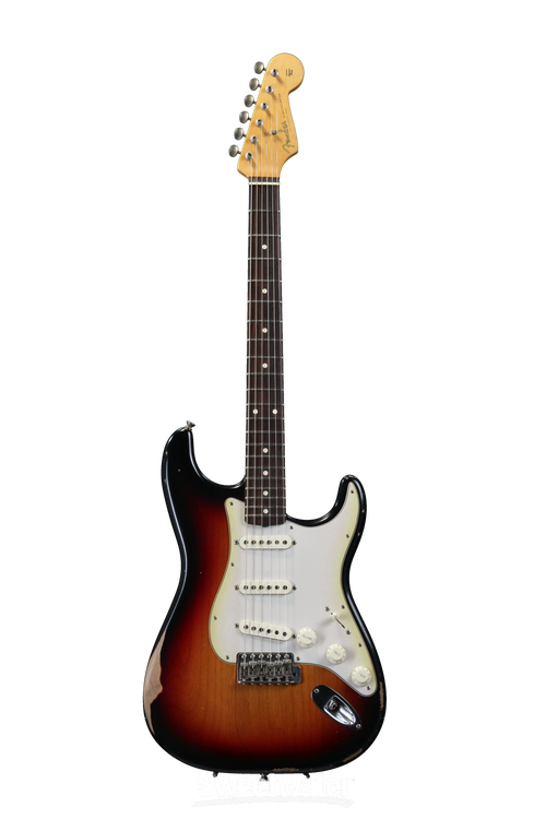 Fender Road Worn '60s Stratocaster - 3-color Sunburst with Rosewood  Fingerboard