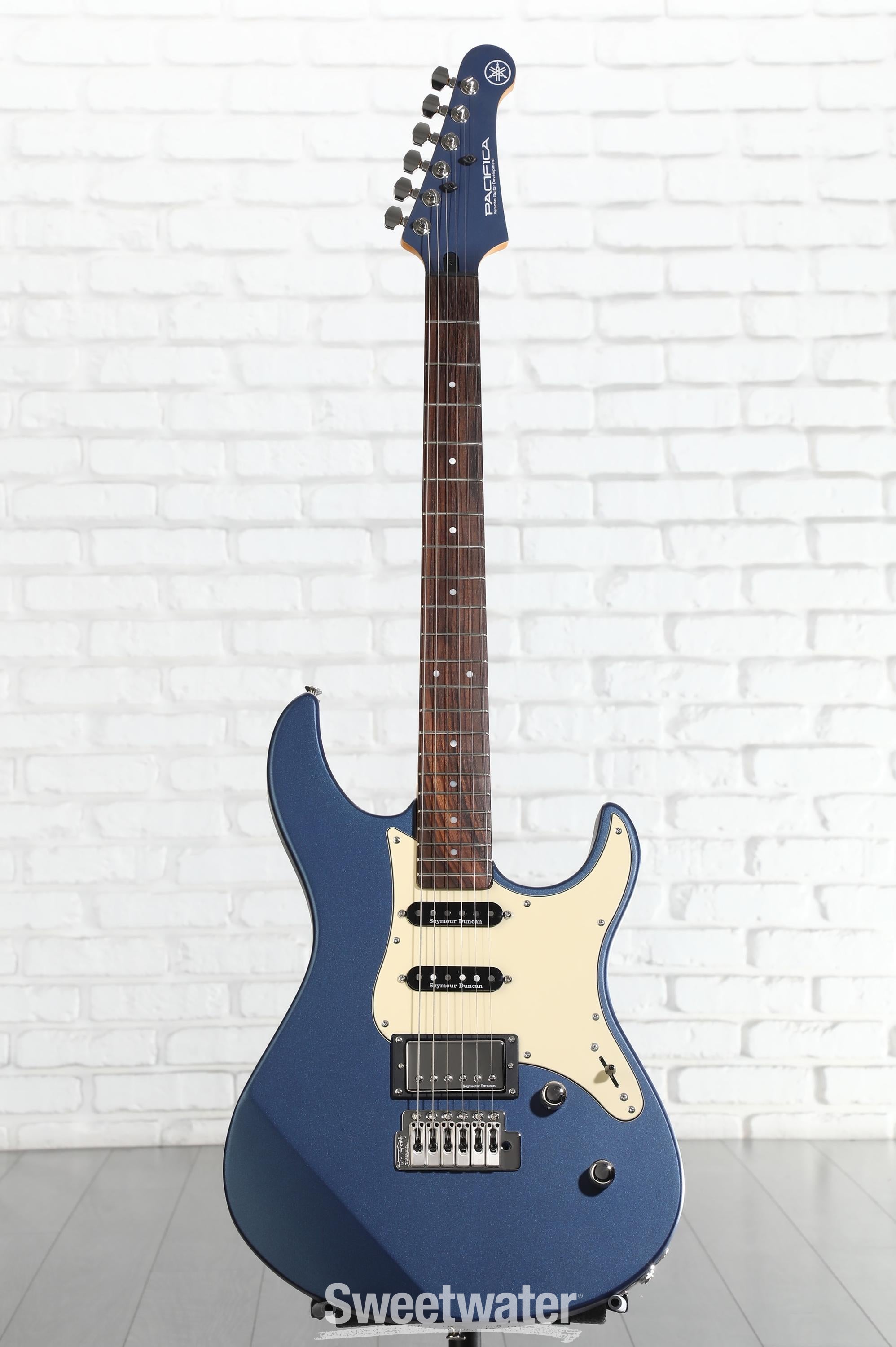Yamaha PAC612VIIX Pacifica Electric Guitar - Matte Silk Blue