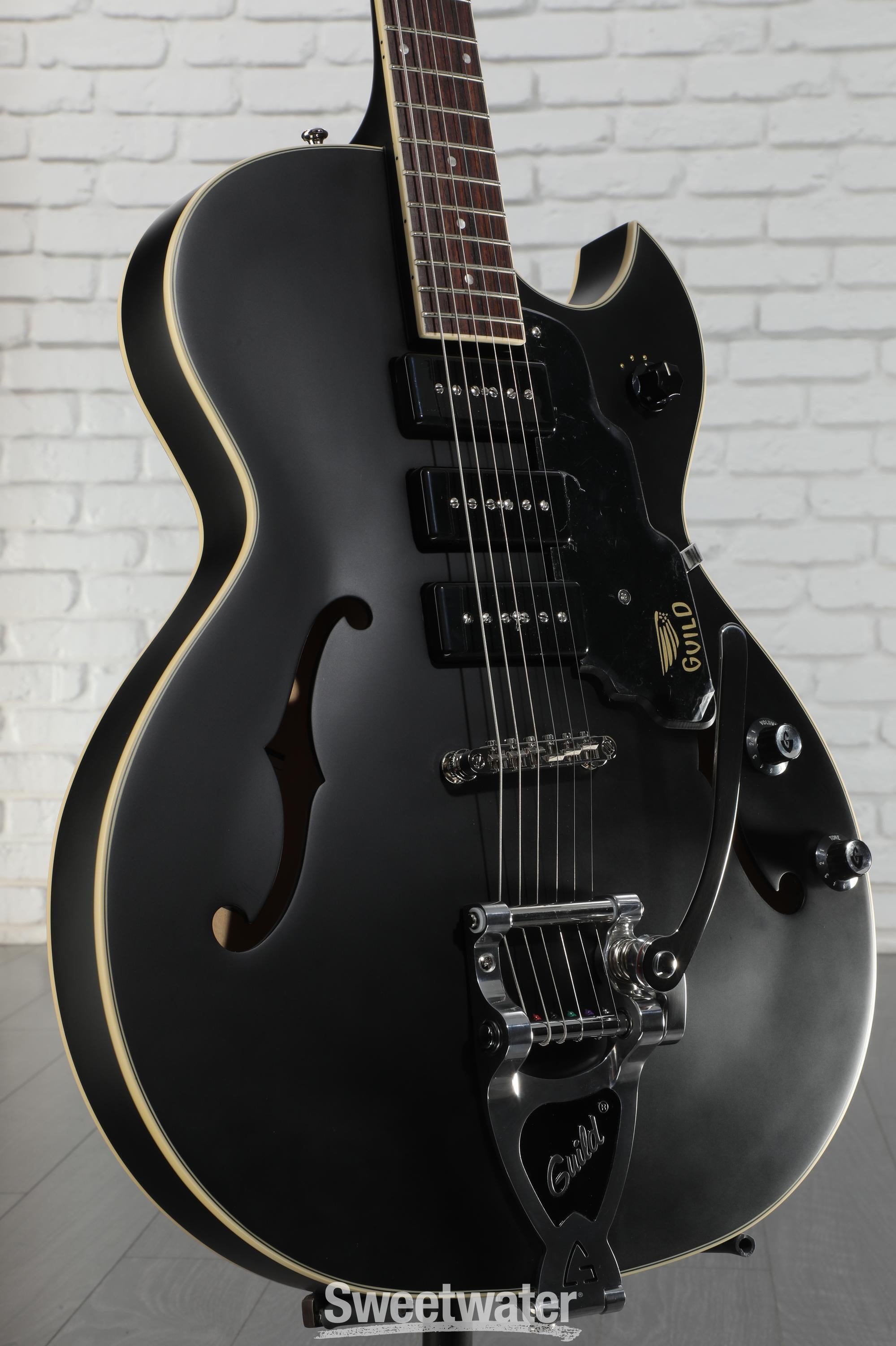 B級 特価 GUILD STARFIRE I JET 90 黒 Starfire I Jet 90 Satin Black | Guild Guitars