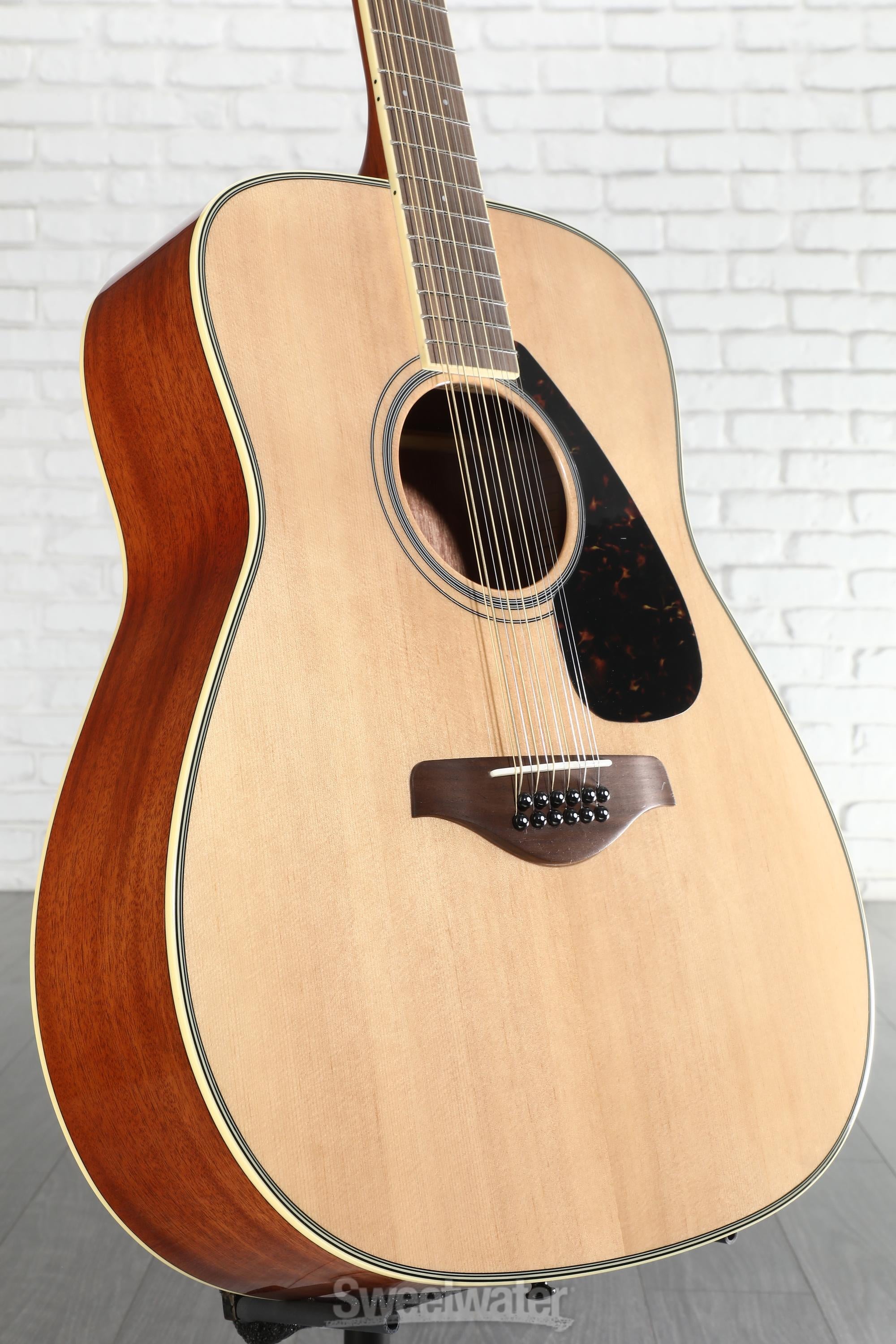 Yamaha FG820-12 12-string Acoustic Guitar - Natural | Sweetwater