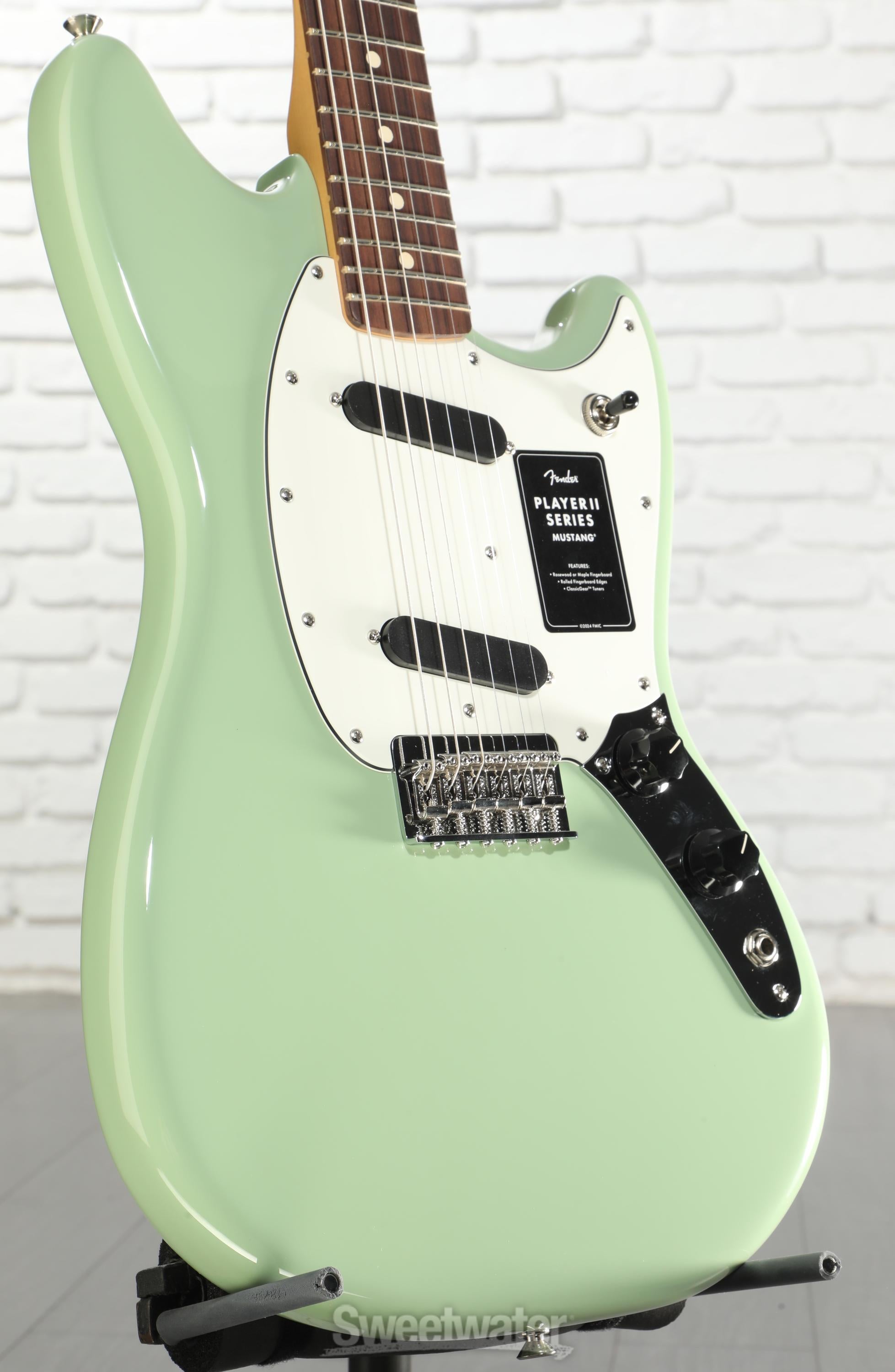Fender Player II Mustang - Birch Green with Rosewood Fingerboard